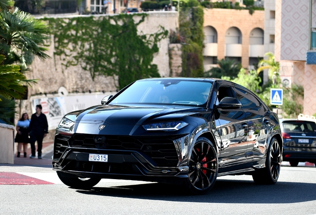 Lamborghini Urus