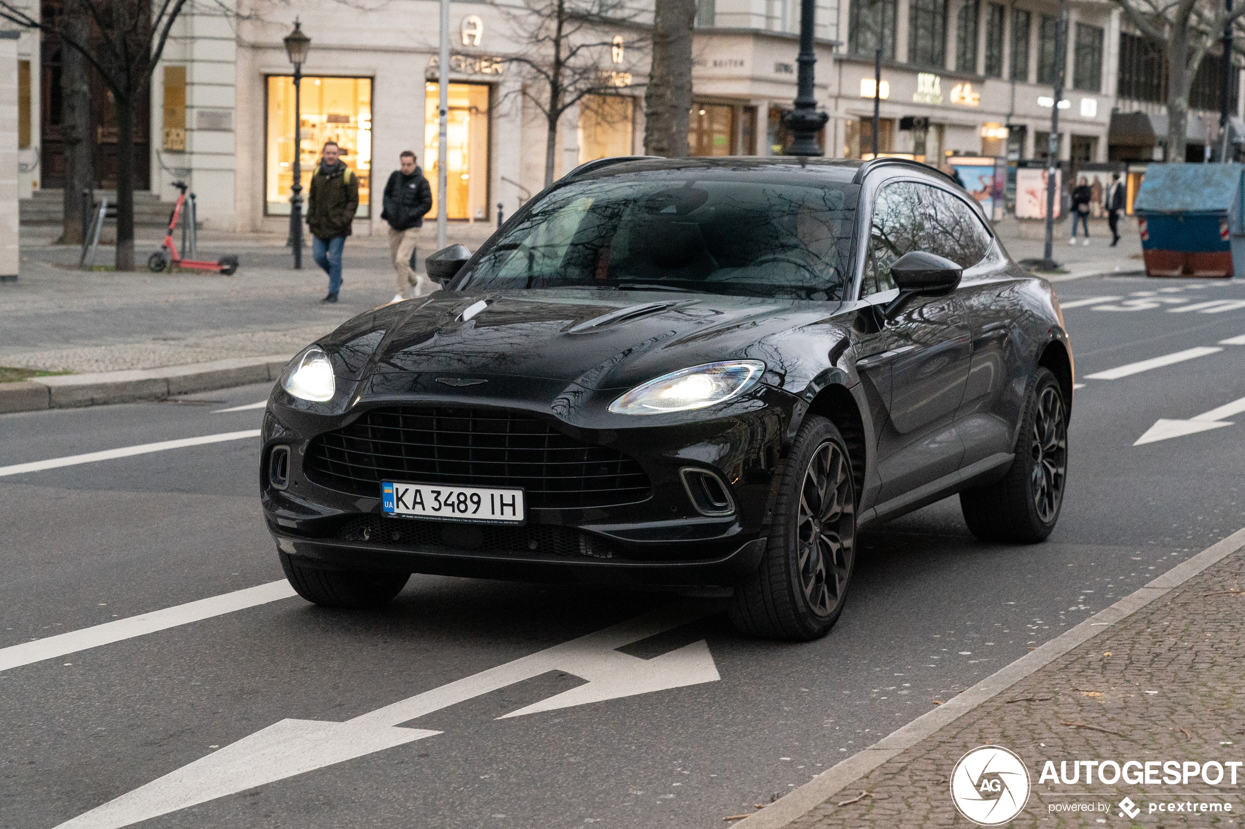 Aston Martin DBX