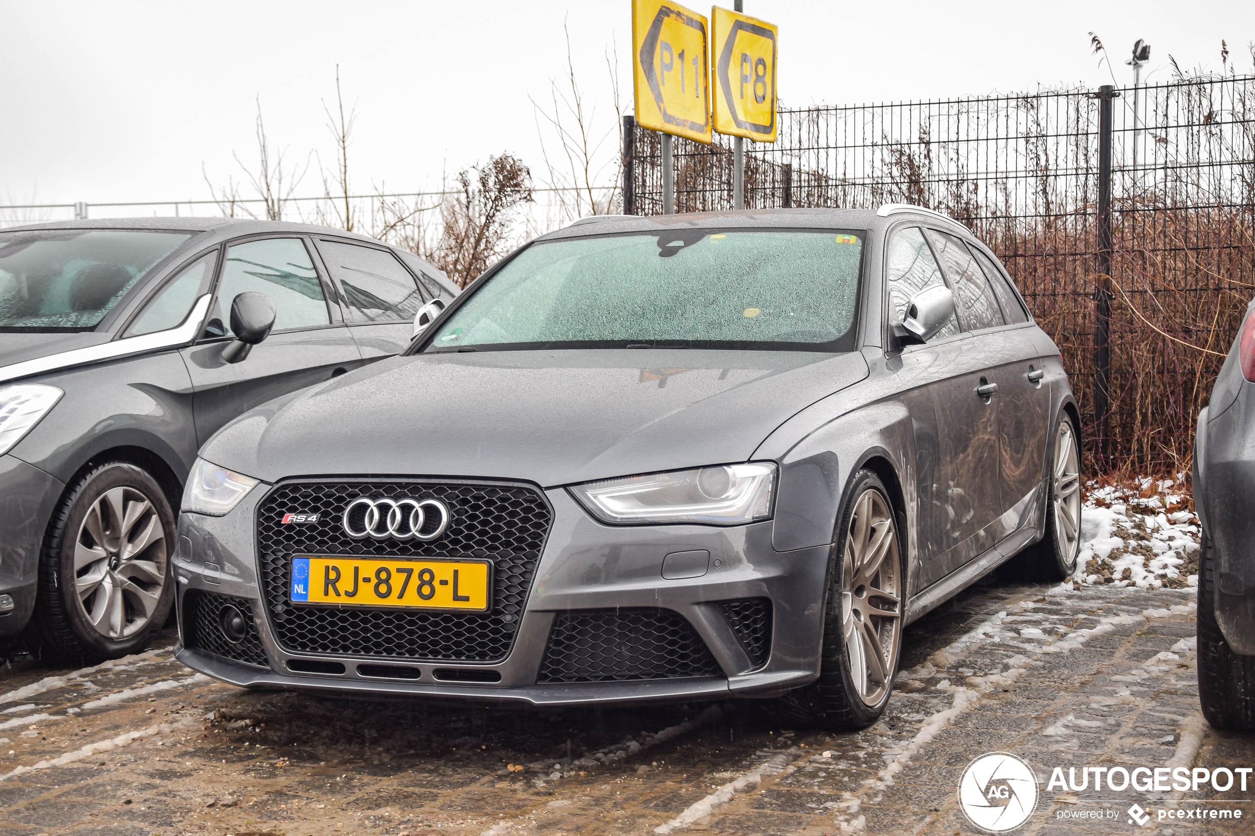 Audi RS4 Avant B8