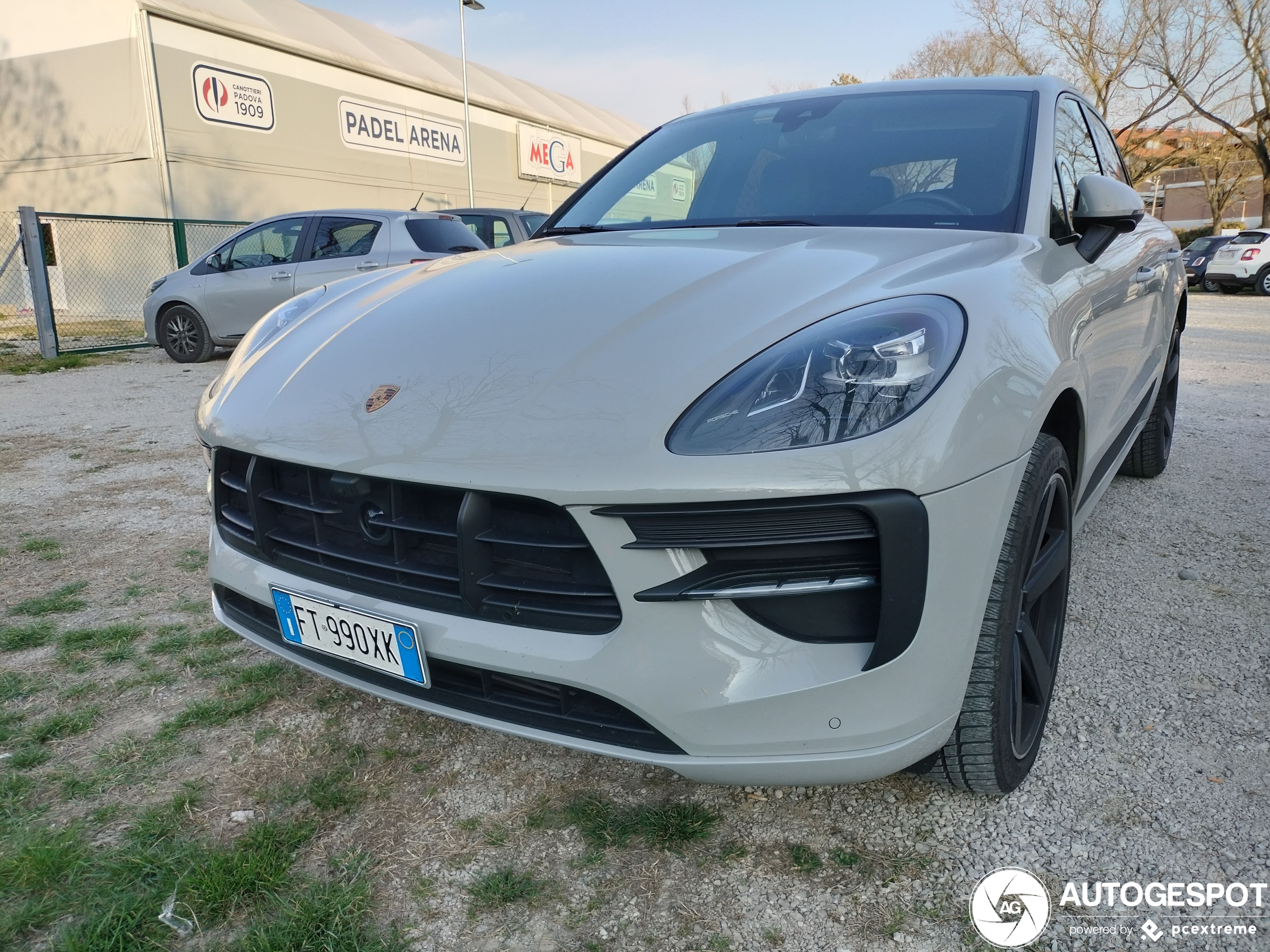 Porsche 95B Macan GTS MkII