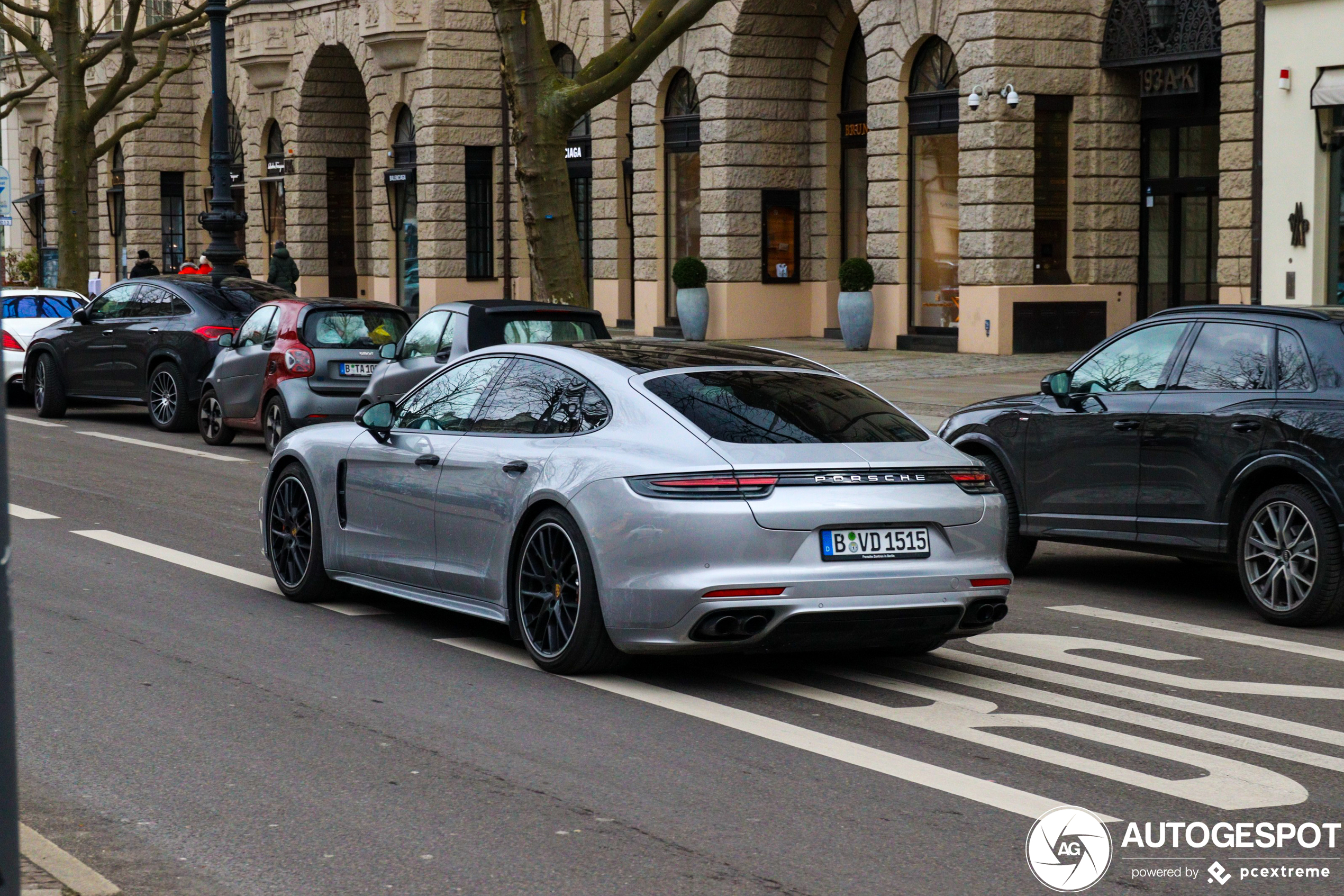 Porsche 971 Panamera Turbo