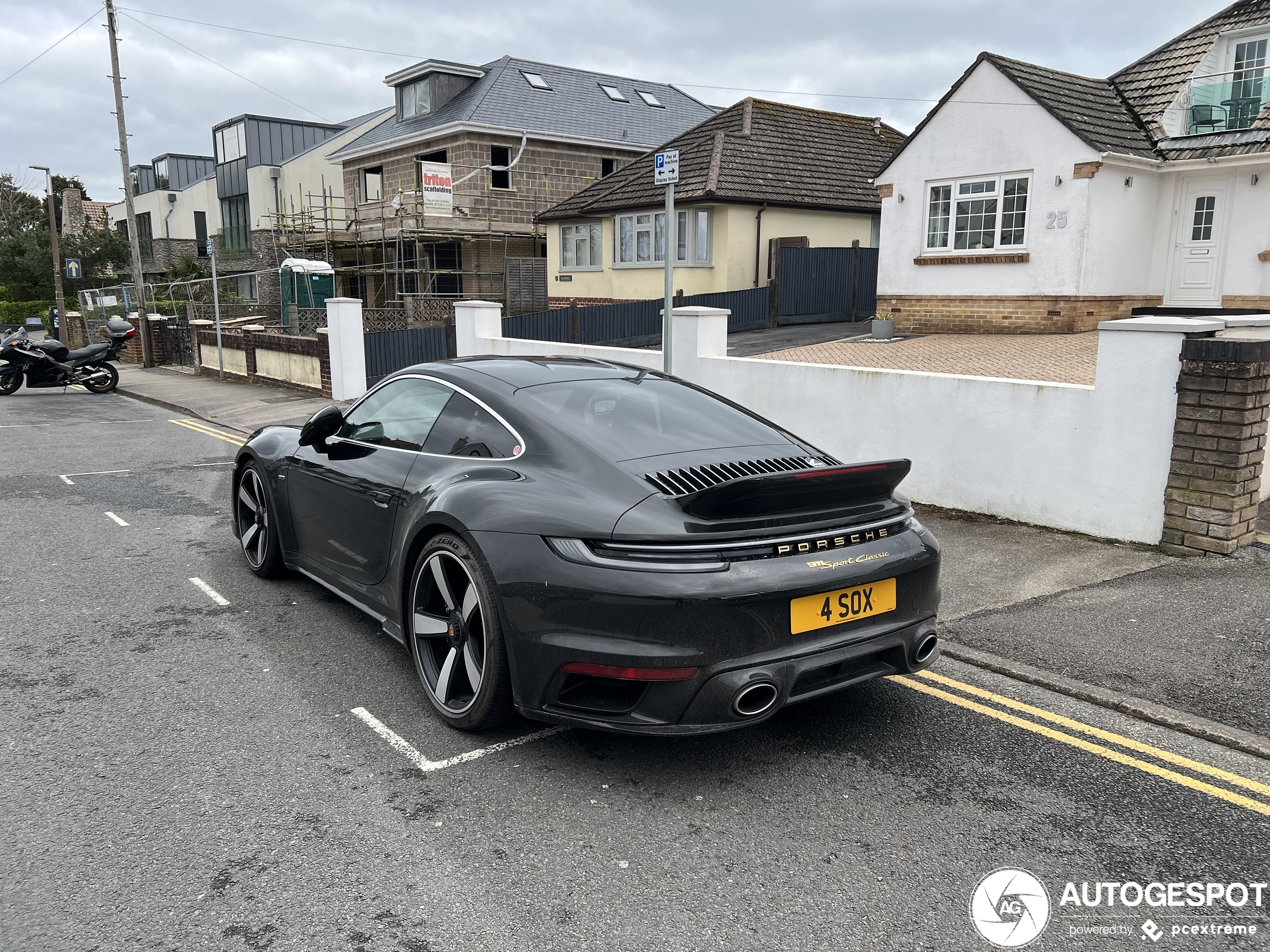 Porsche 992 Sport Classic