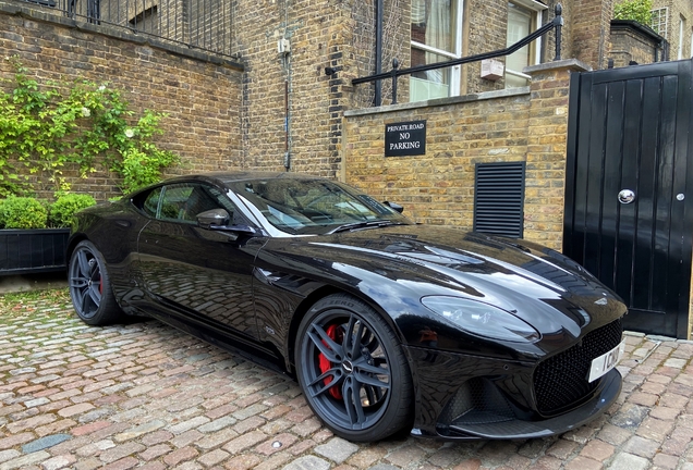 Aston Martin DBS Superleggera