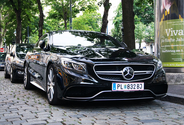 Mercedes-AMG S 63 Coupé C217