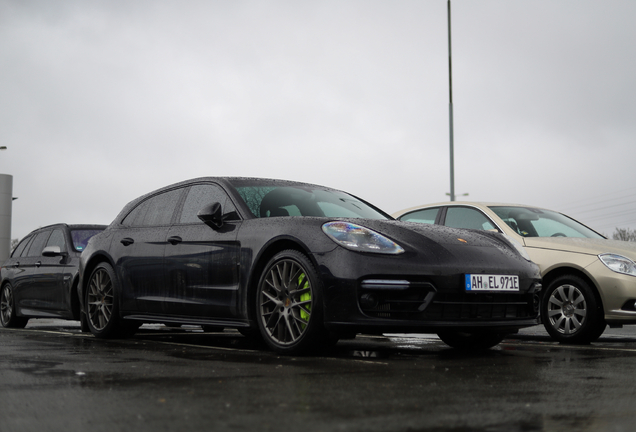 Porsche 971 Panamera Turbo S E-Hybrid Sport Turismo