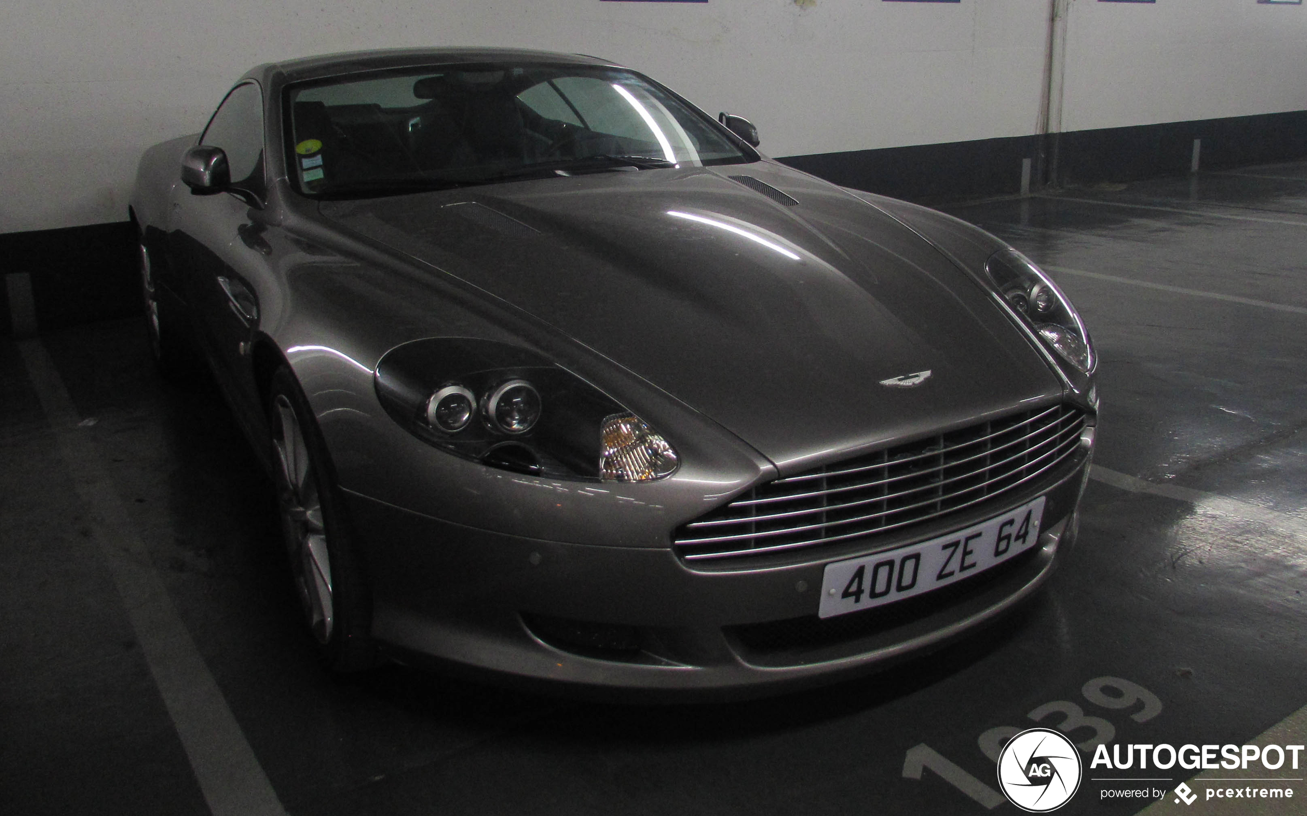 Aston Martin DB9