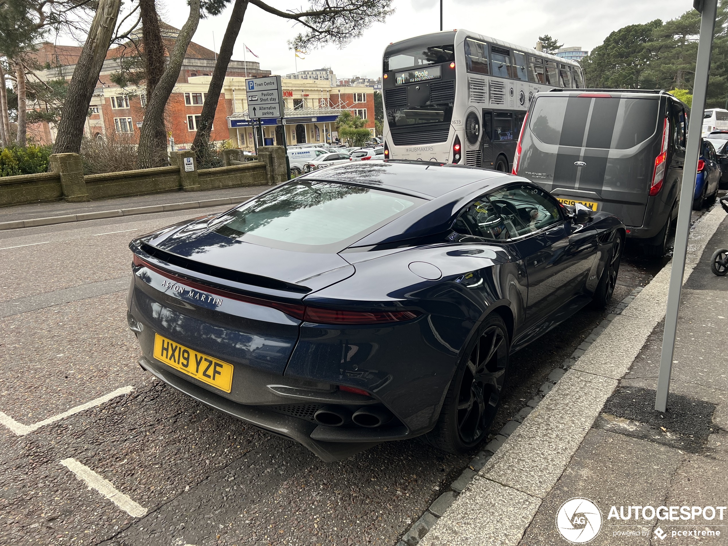 Aston Martin DBS Superleggera