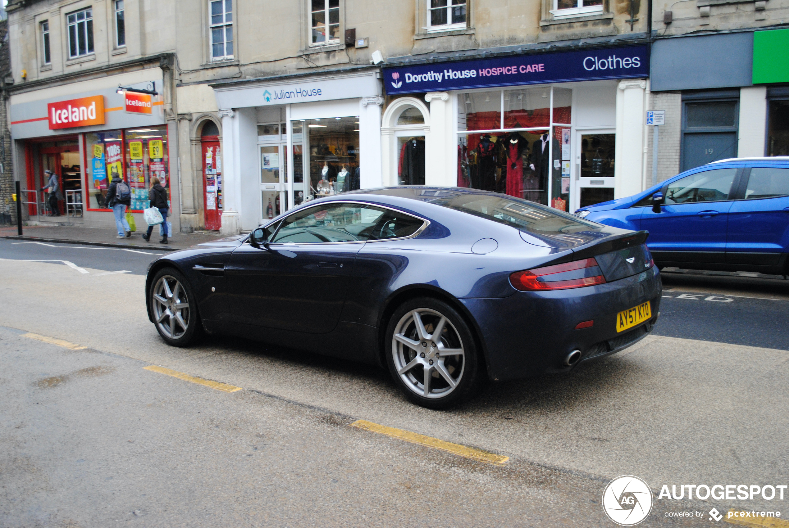 Aston Martin V8 Vantage