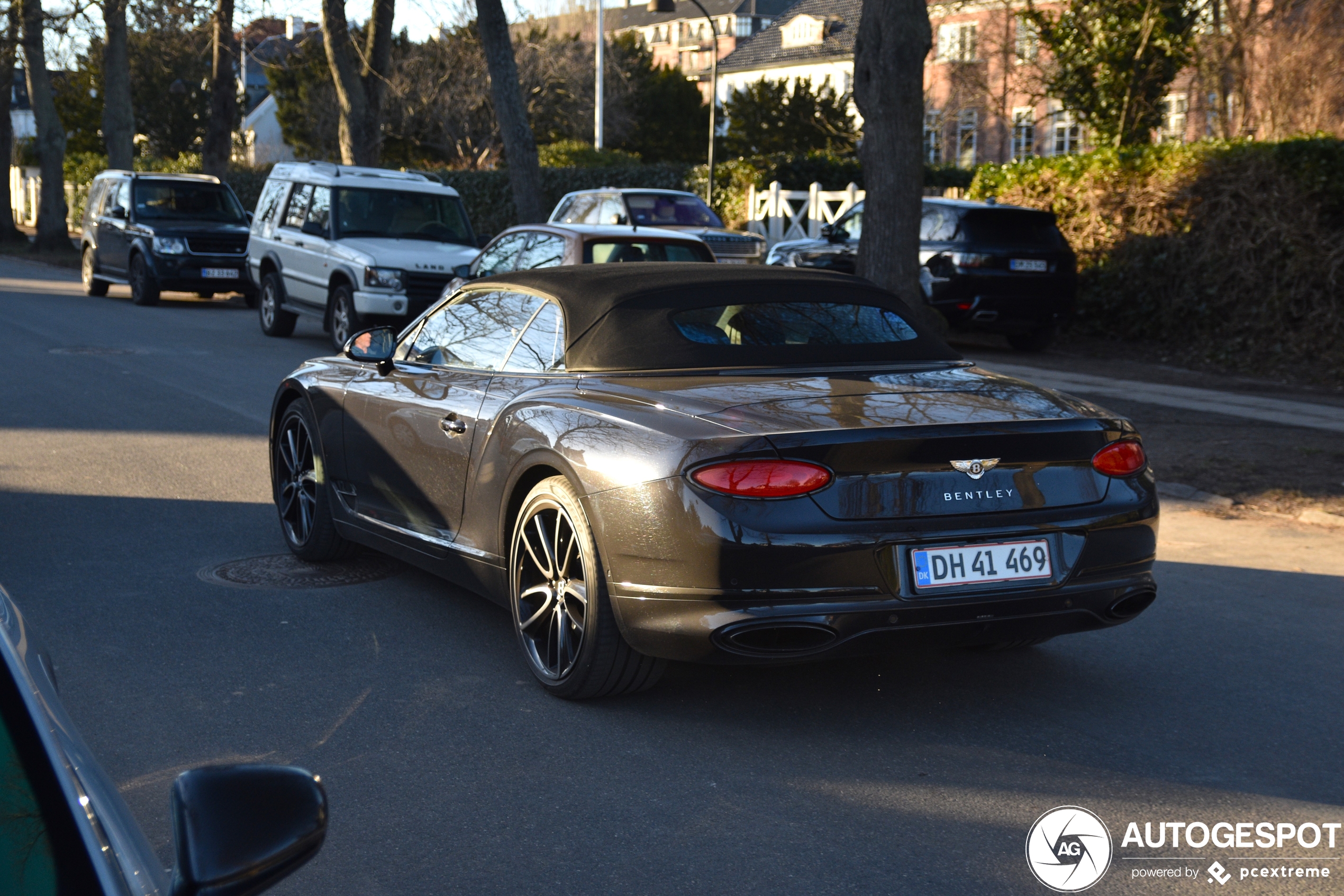 Bentley Continental GTC 2019