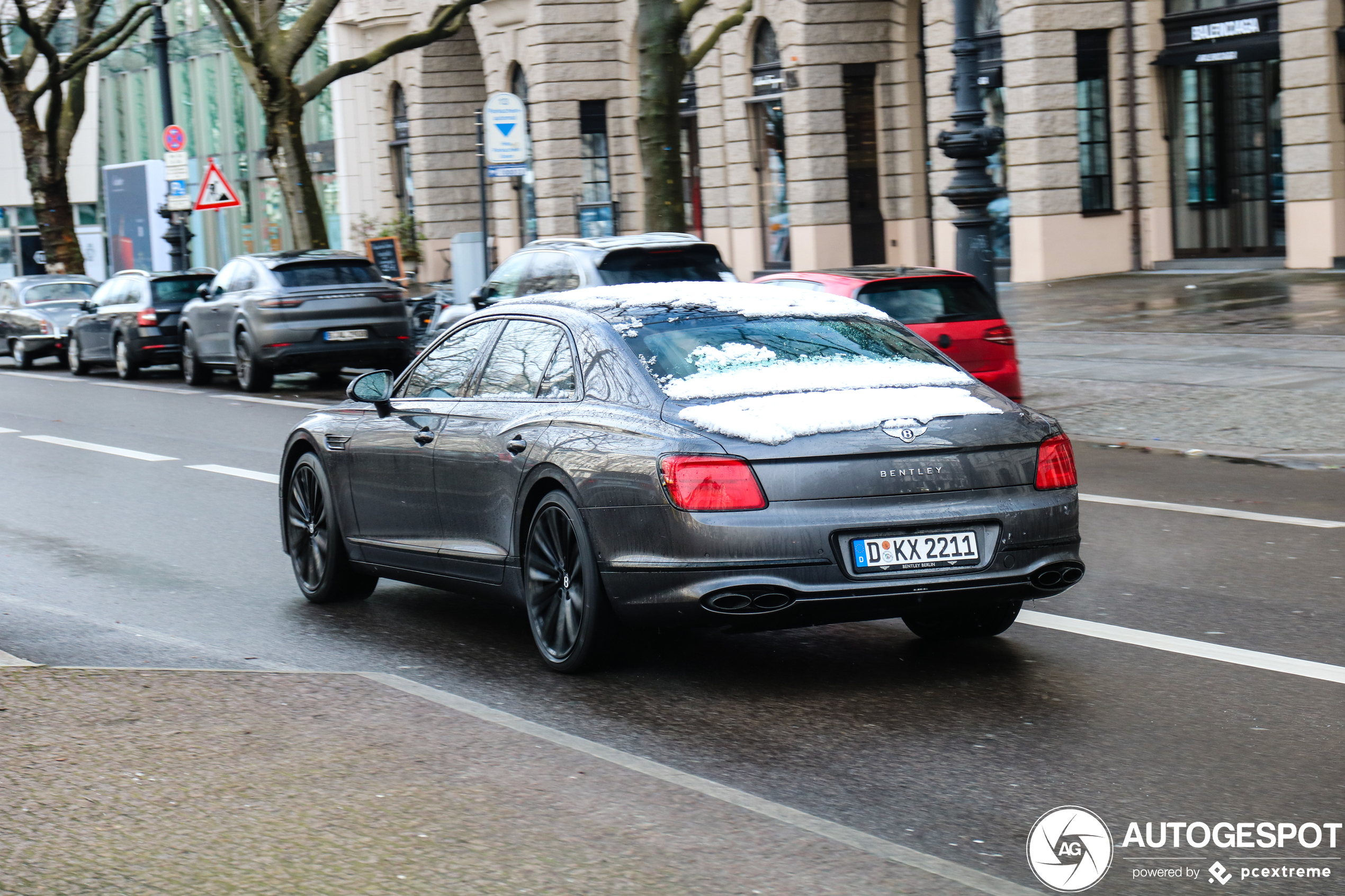 Bentley Flying Spur V8 2021