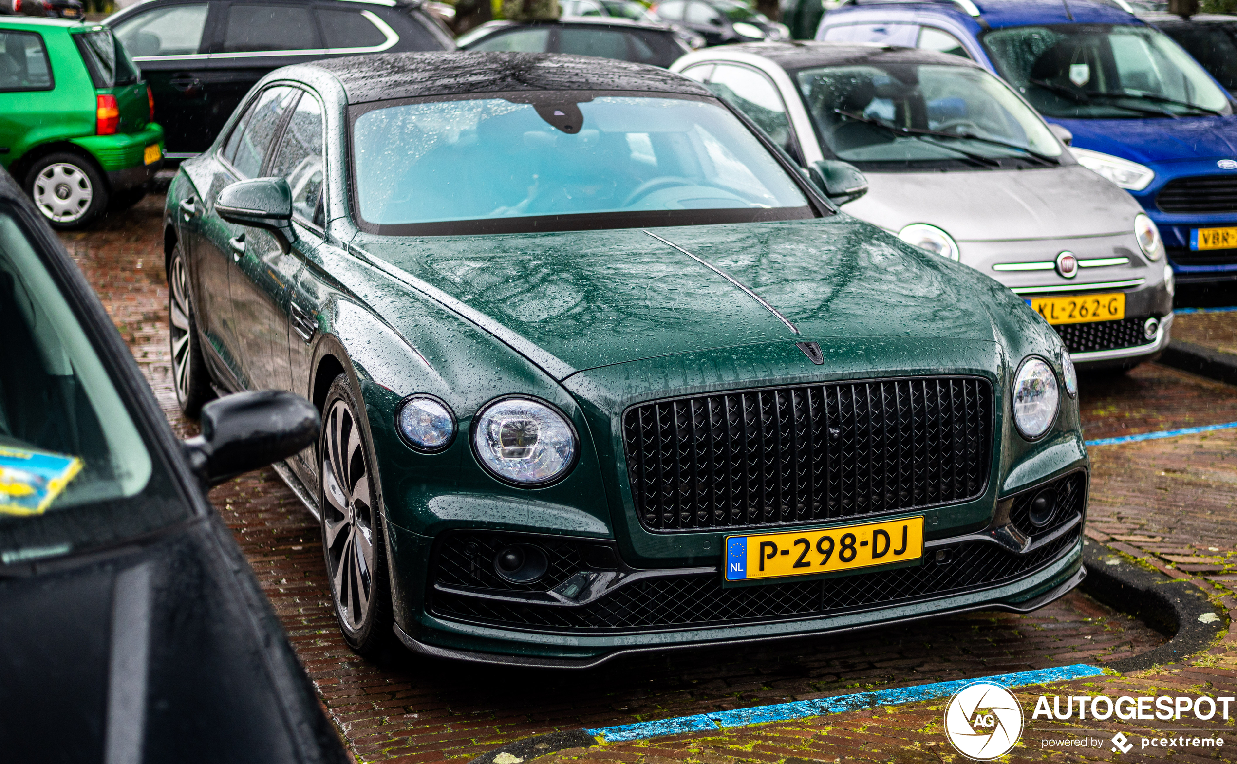 Bentley Flying Spur V8 2021