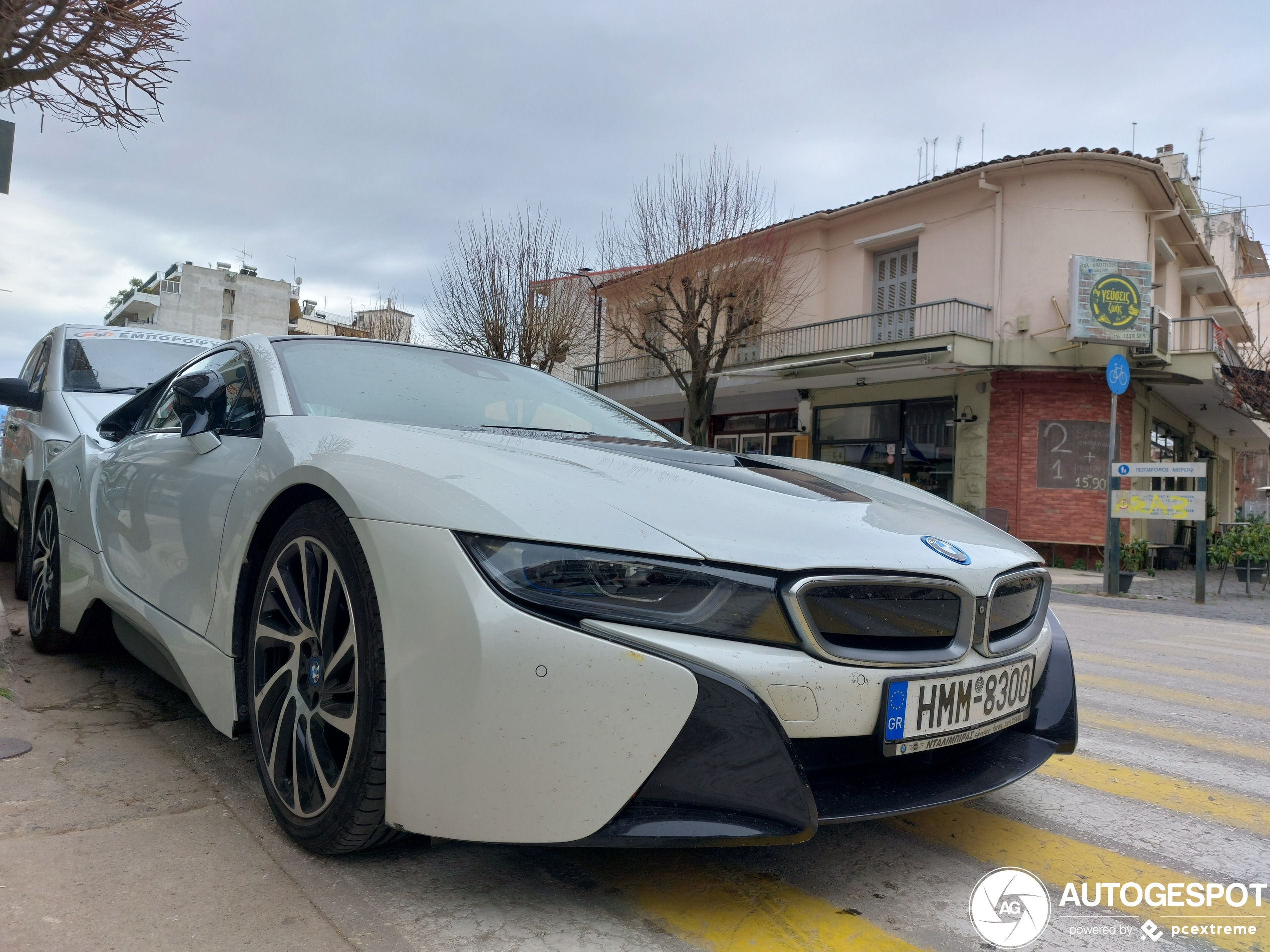 BMW i8