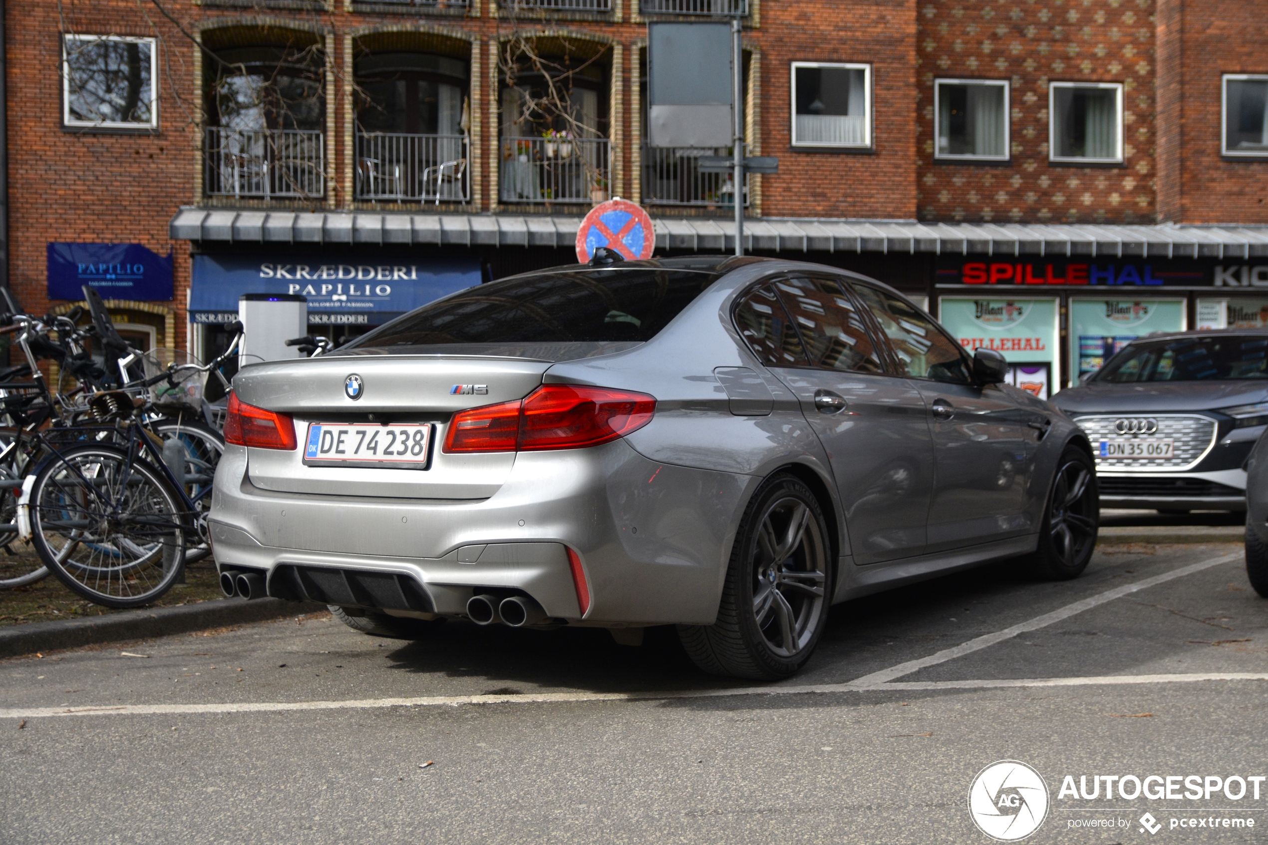 BMW M5 F90