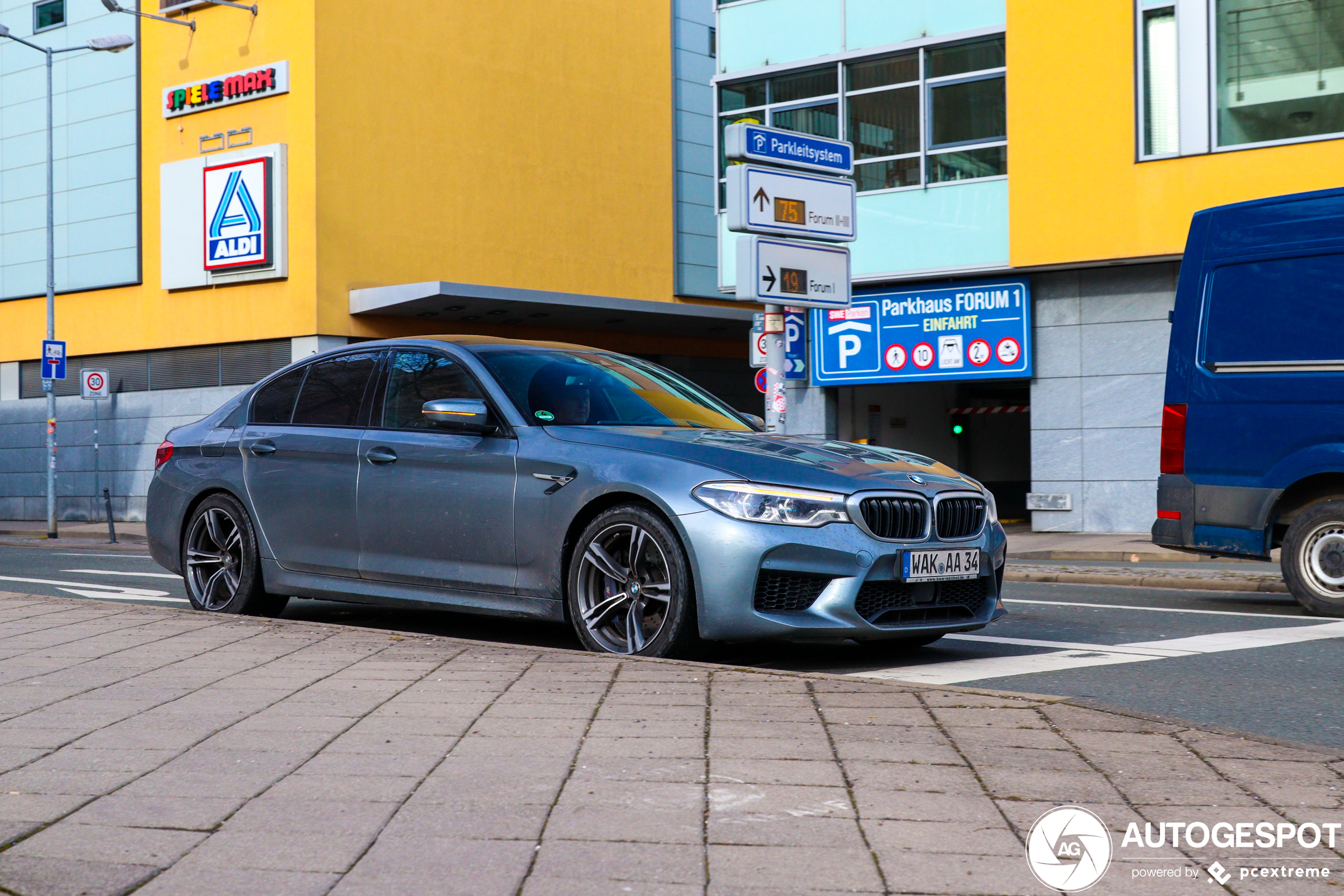 BMW M5 F90