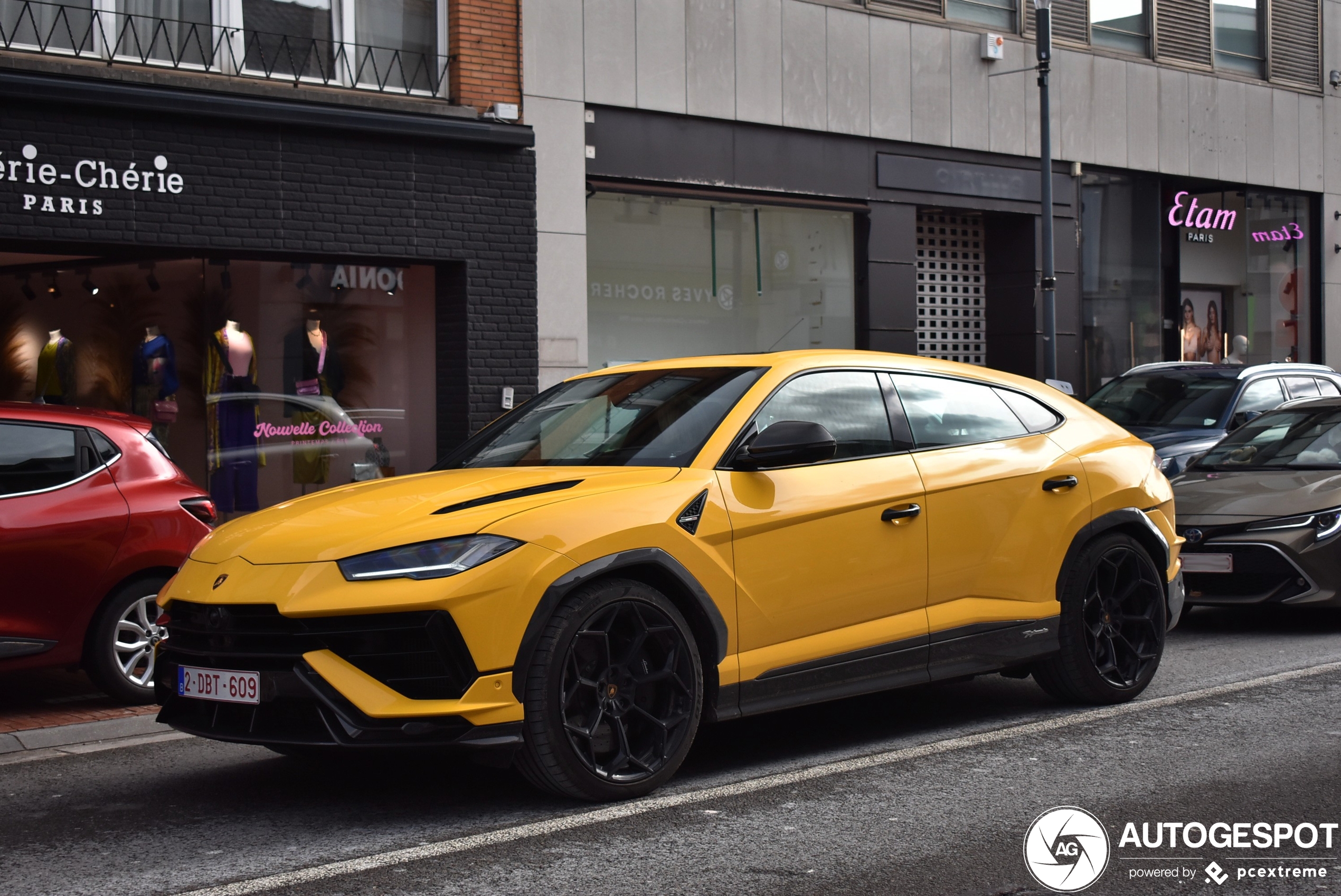 Lamborghini Urus Performante