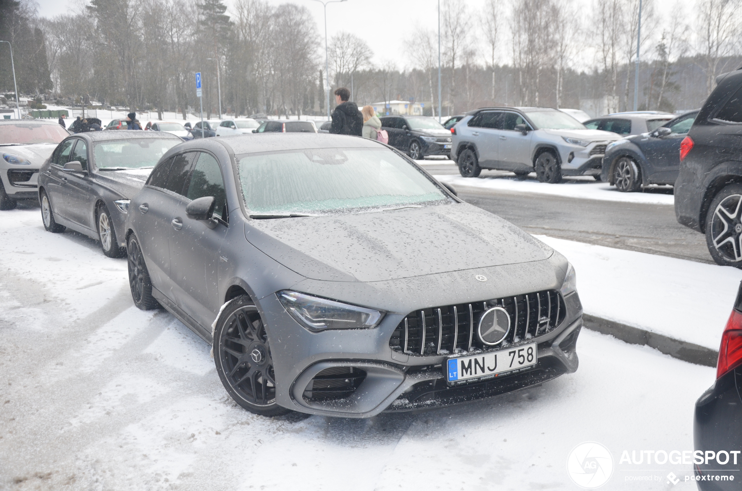 Mercedes-AMG CLA 45 S Shooting Brake X118