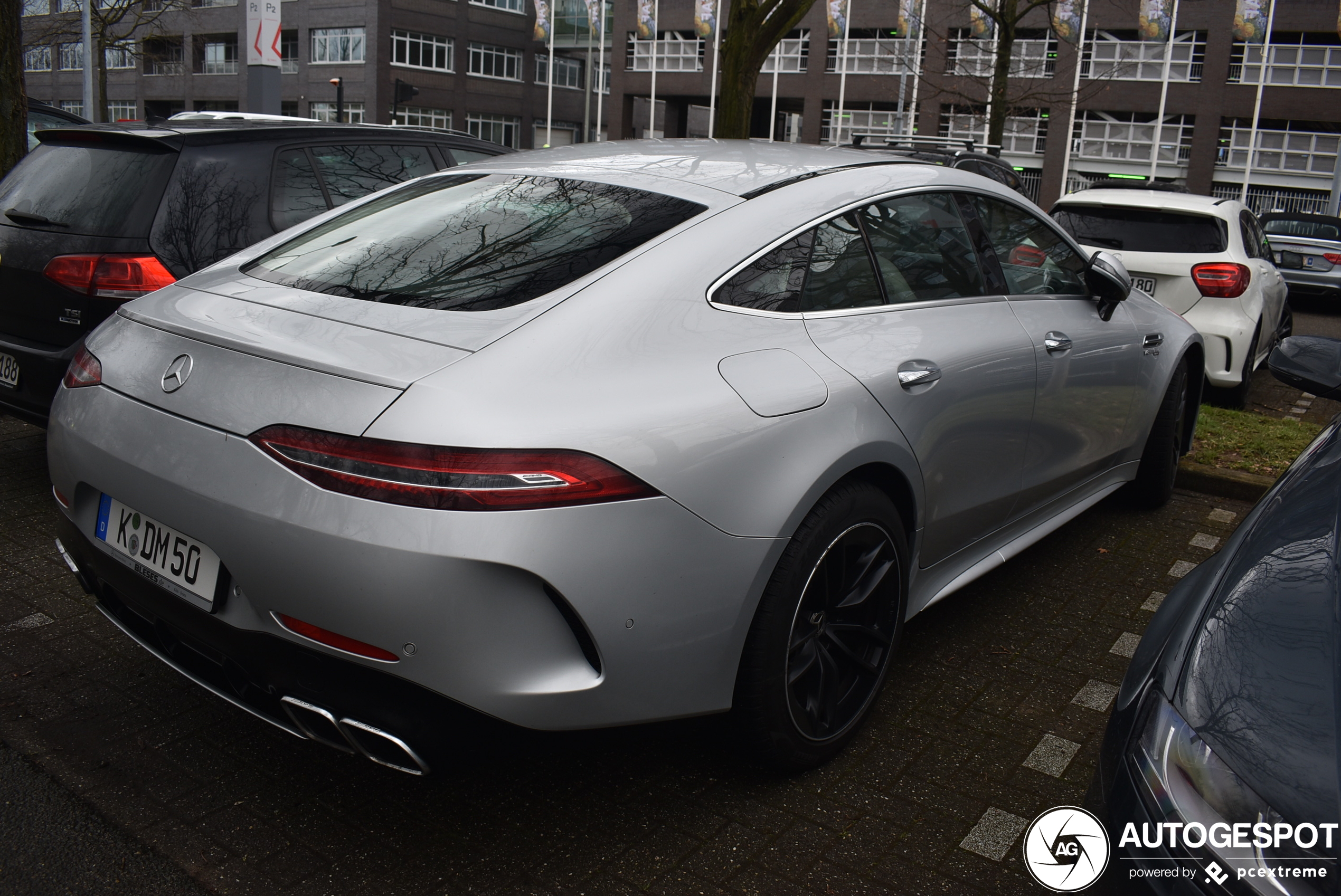 Mercedes-AMG GT 63 X290