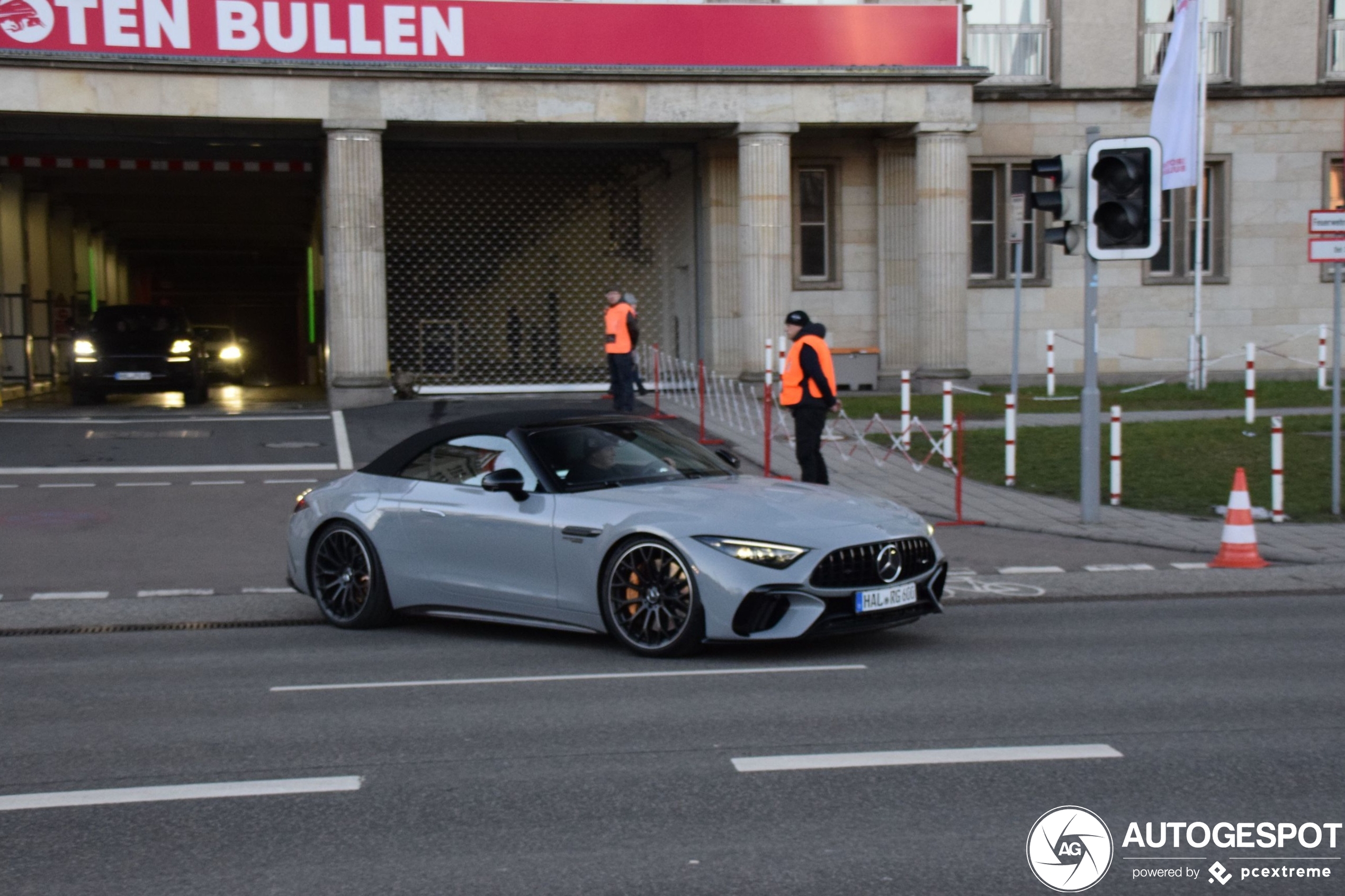 Mercedes-AMG SL 63 R232