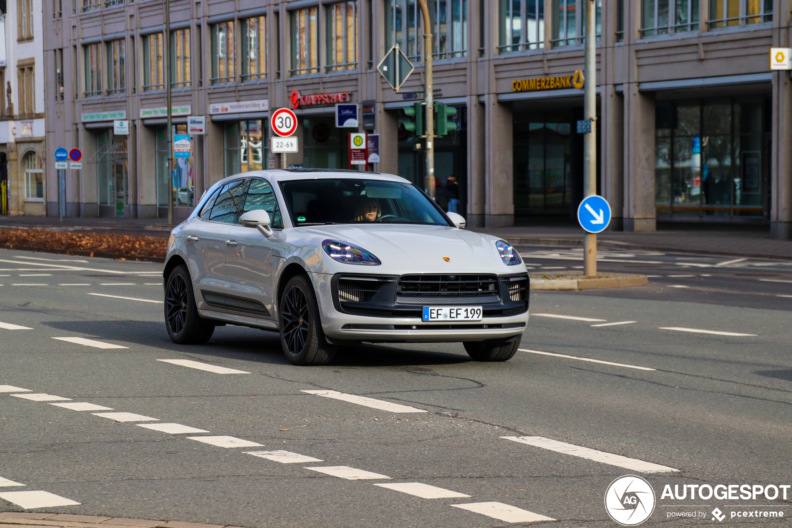 Porsche 95B Macan GTS MkIII