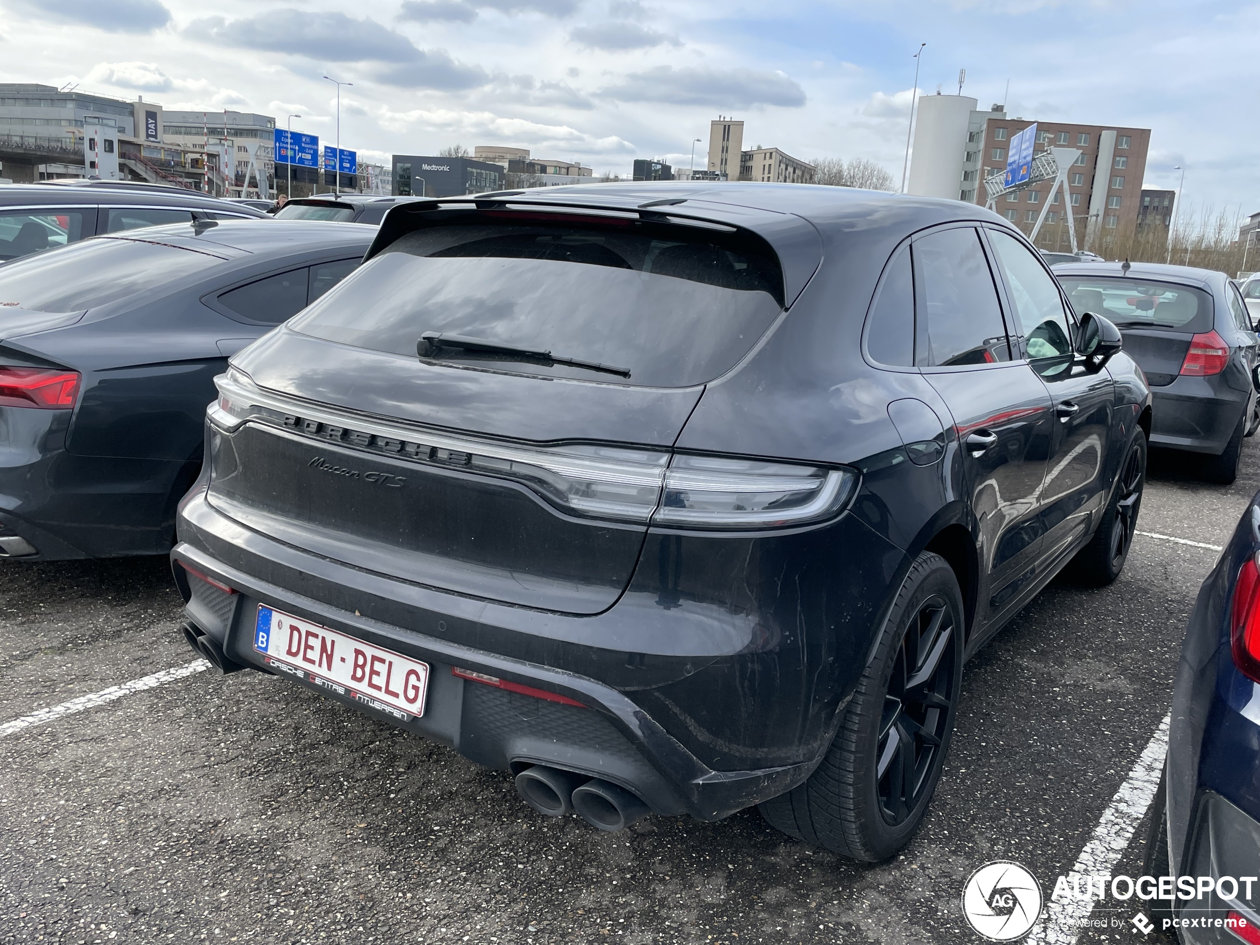 Porsche 95B Macan GTS MkIII