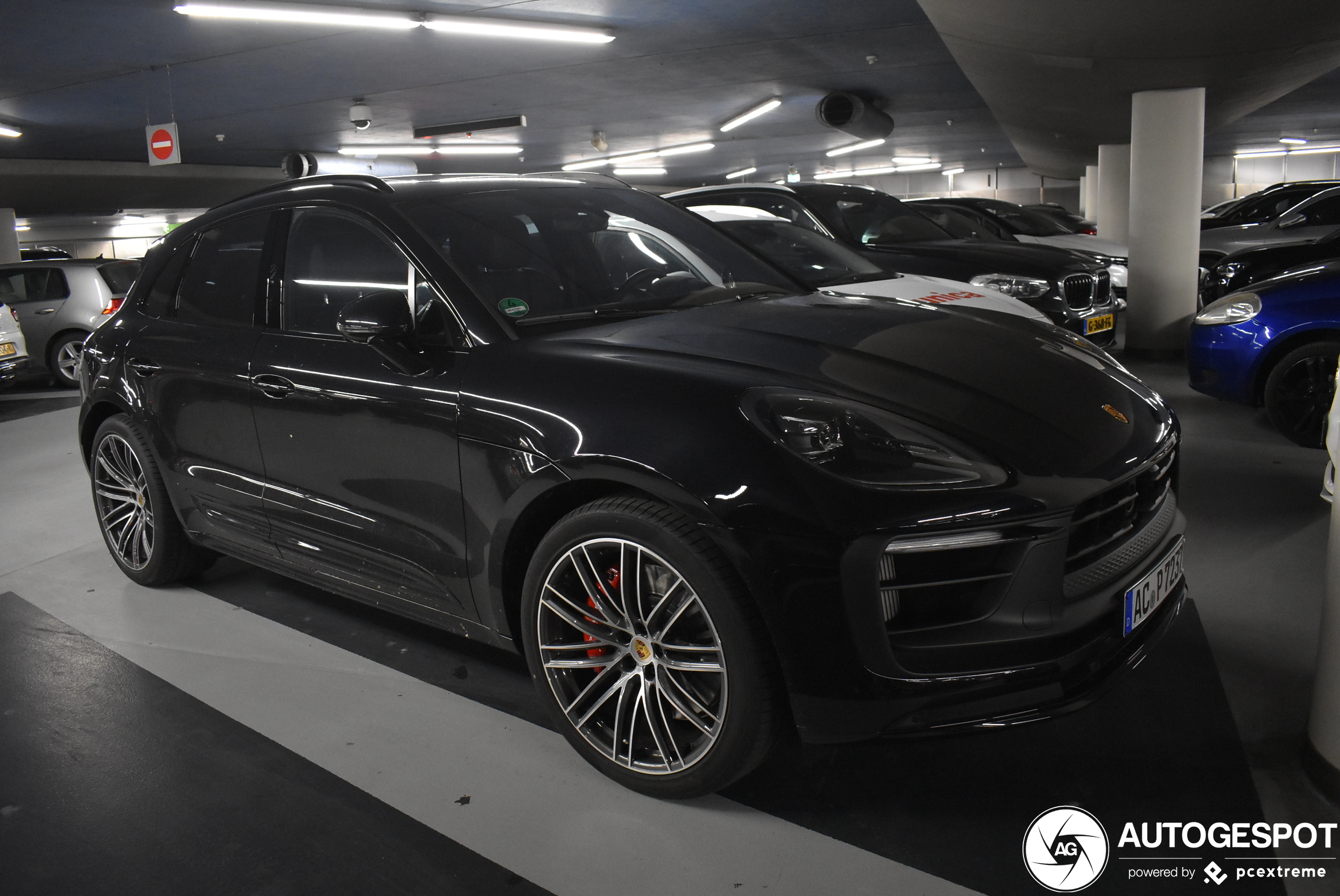 Porsche 95B Macan GTS MkIII