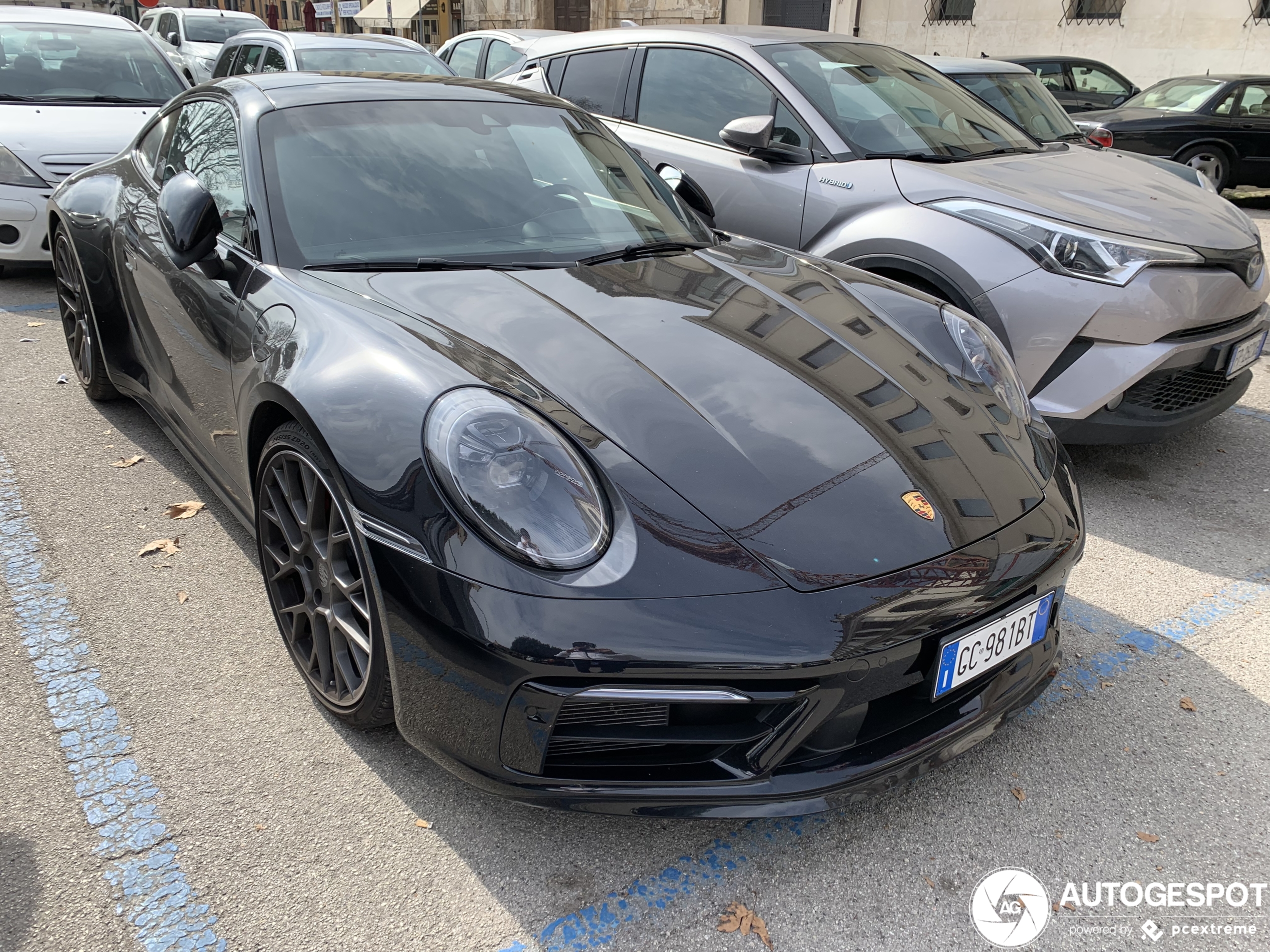 Porsche 992 Carrera 4S