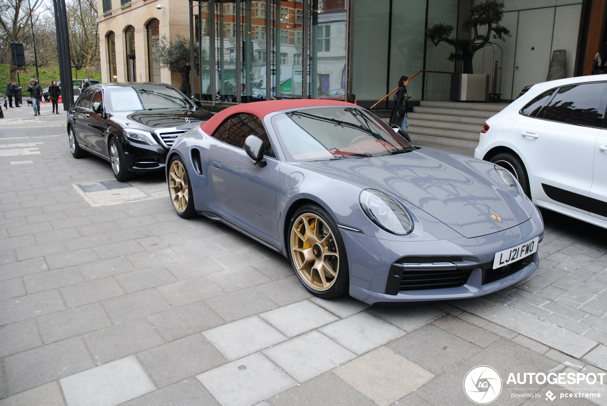 Porsche 992 Turbo S Cabriolet