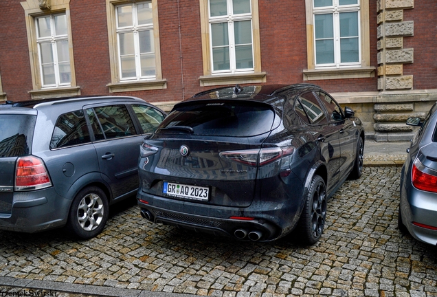 Alfa Romeo Stelvio Quadrifoglio 2020