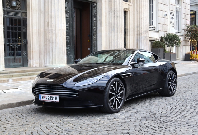 Aston Martin DB11