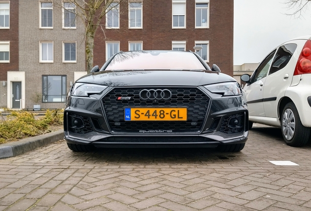 Audi RS4 Avant B9