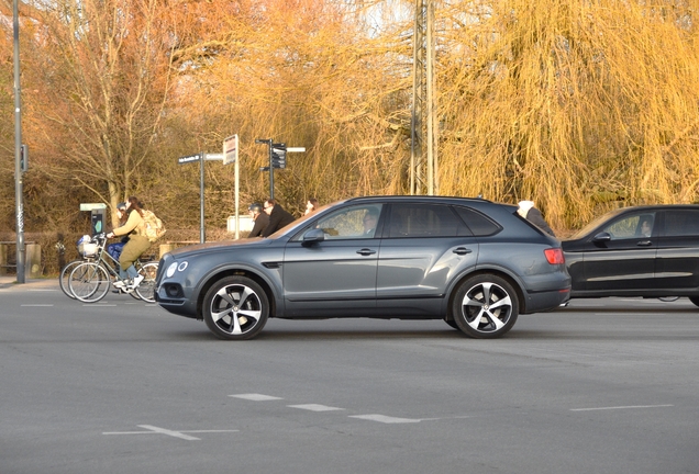 Bentley Bentayga V8