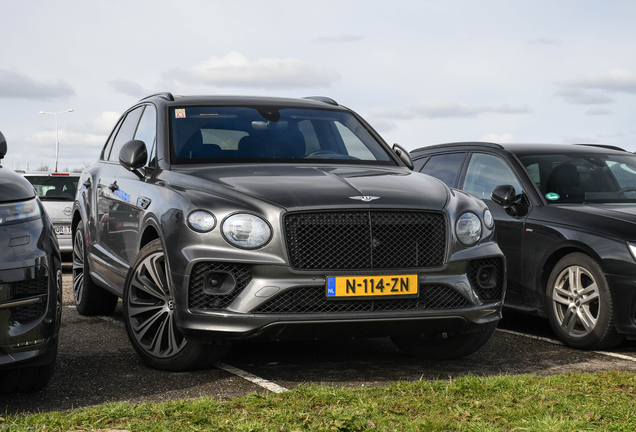 Bentley Bentayga Hybrid 2021