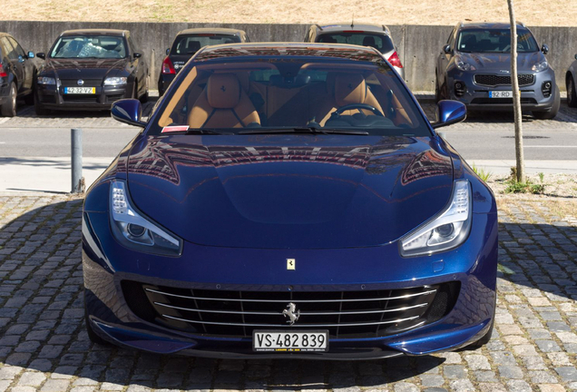 Ferrari GTC4Lusso