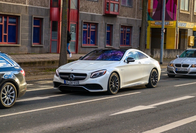 Mercedes-Benz S 63 AMG Coupé C217