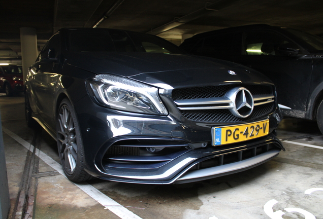 Mercedes-AMG A 45 W176 2015