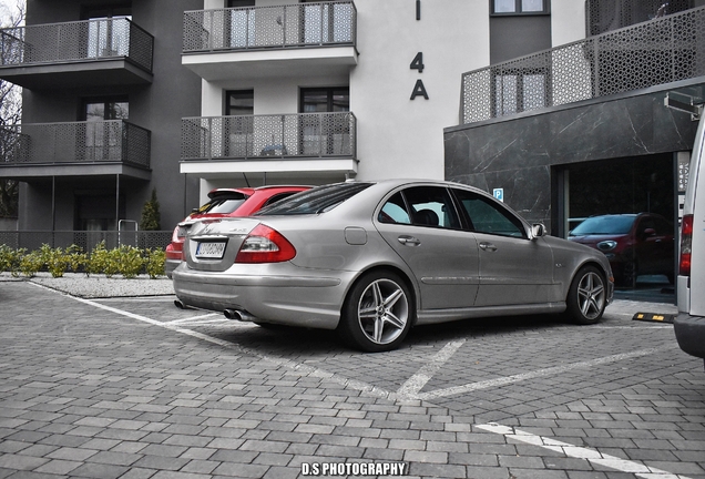 Mercedes-Benz E 63 AMG