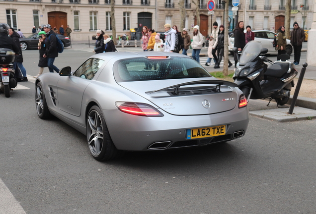 Mercedes-Benz SLS AMG GT