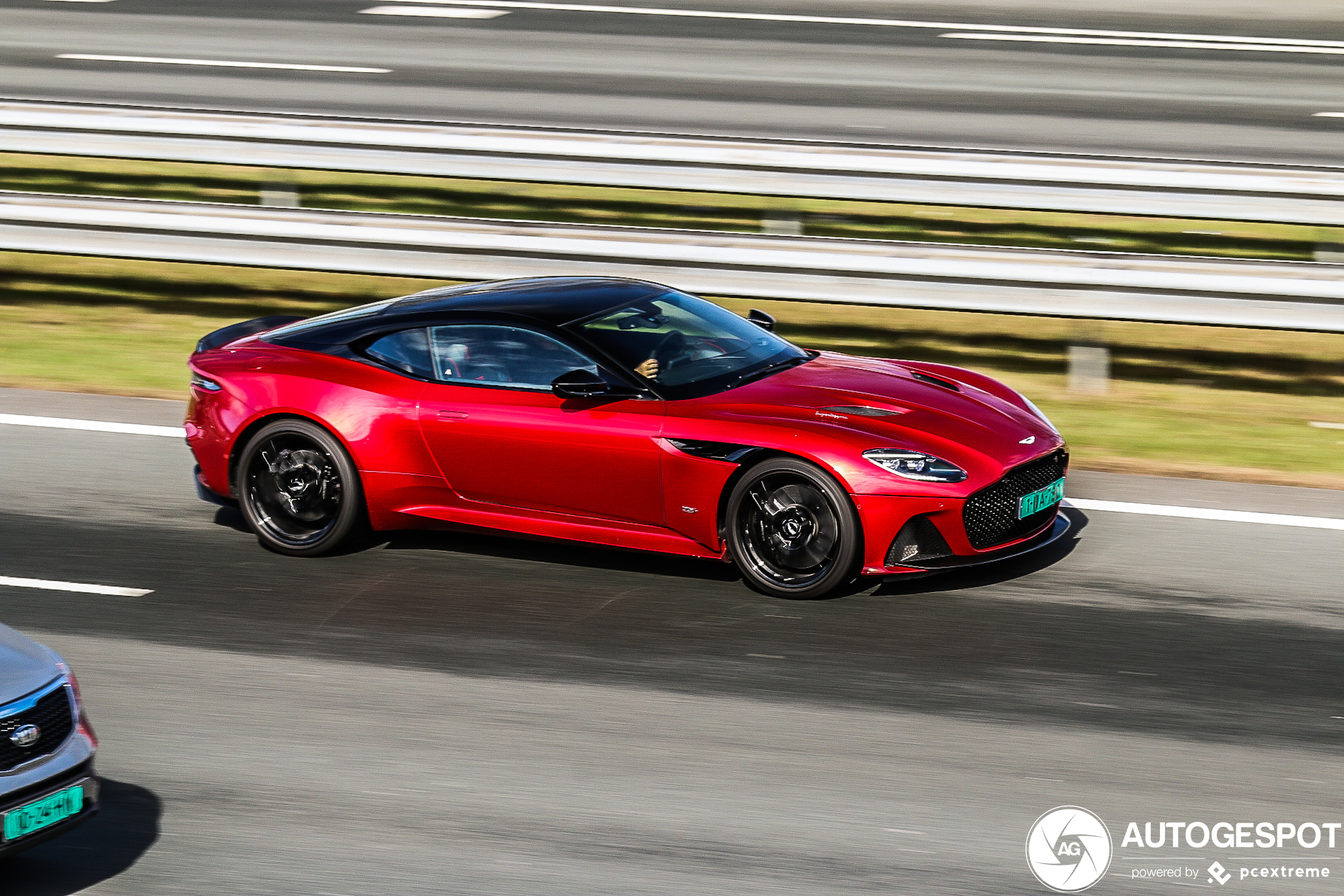 Aston Martin DBS Superleggera