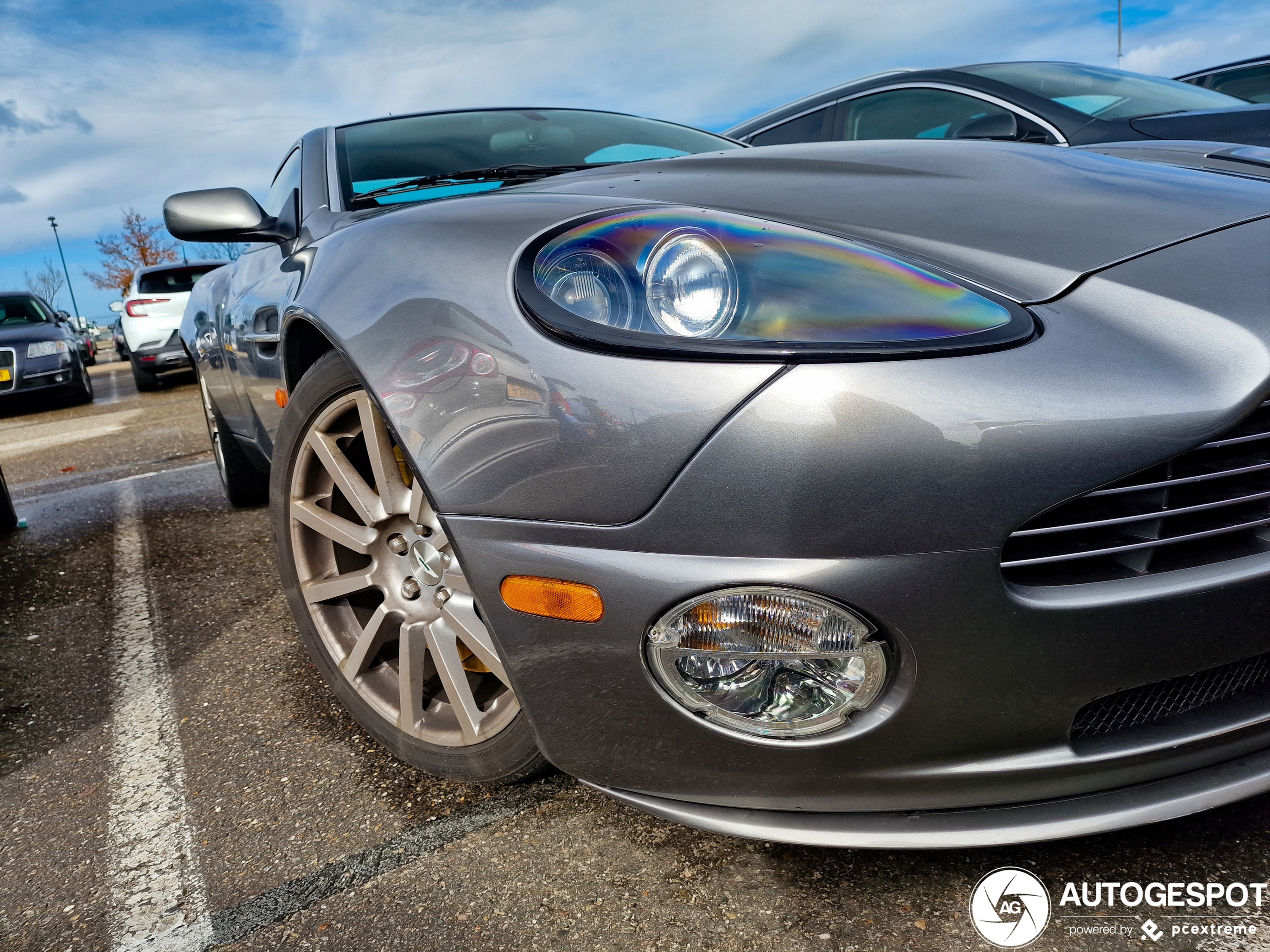 Aston Martin Vanquish S