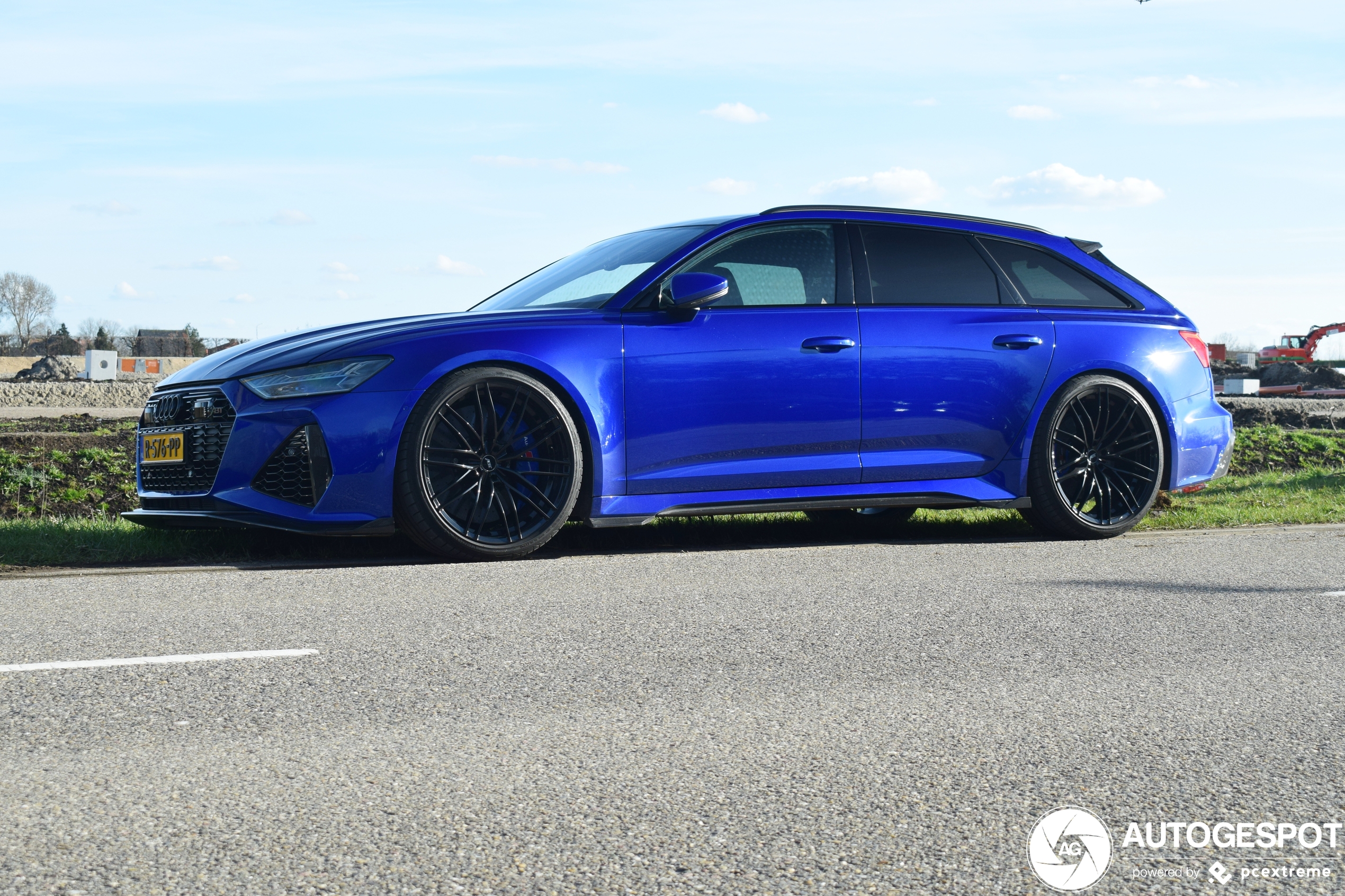 Audi ABT RS6-S Avant C8