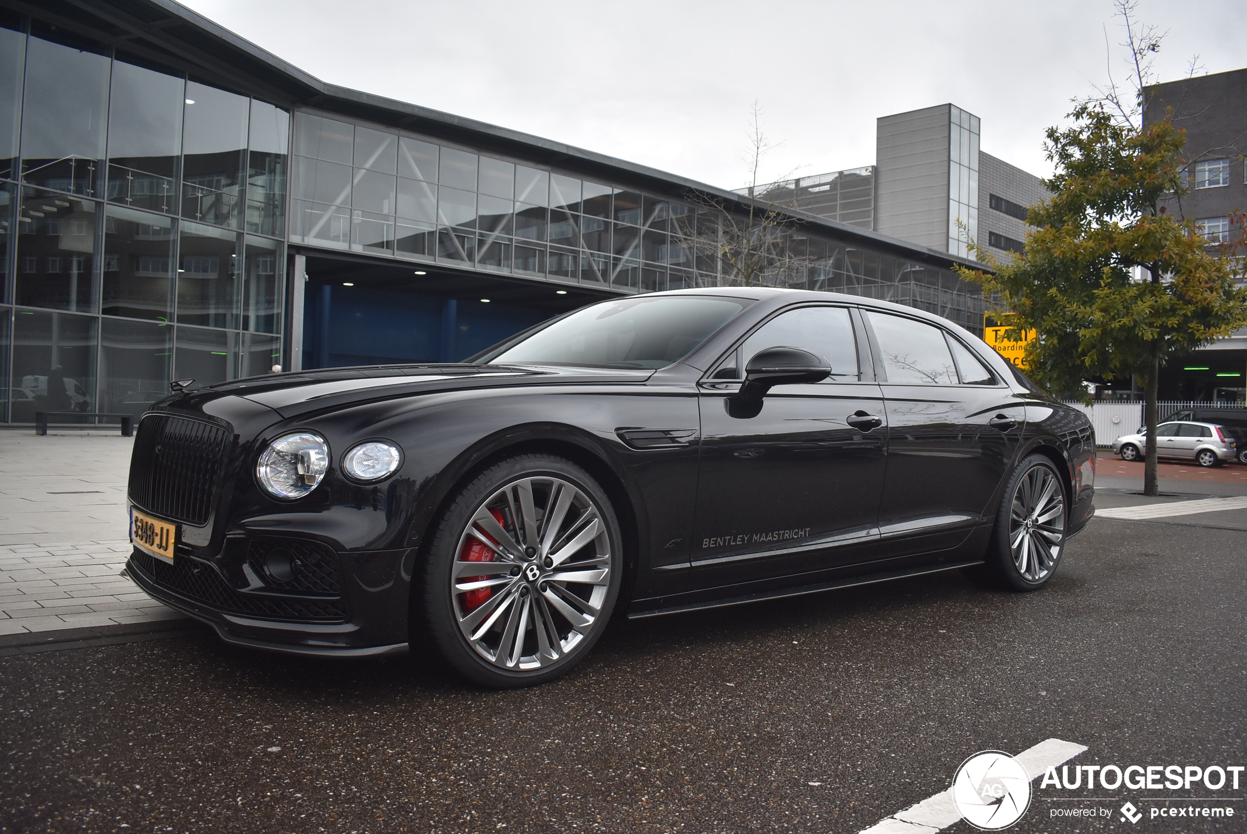 Bentley Flying Spur V8 S 2023