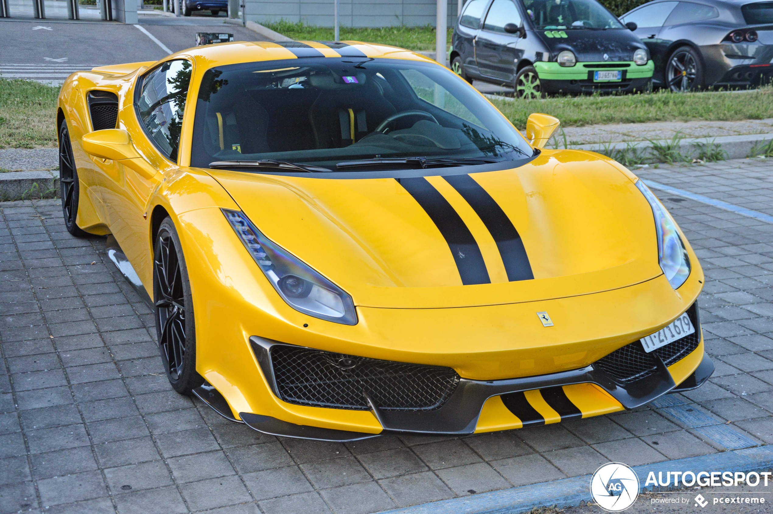 Ferrari 488 Pista