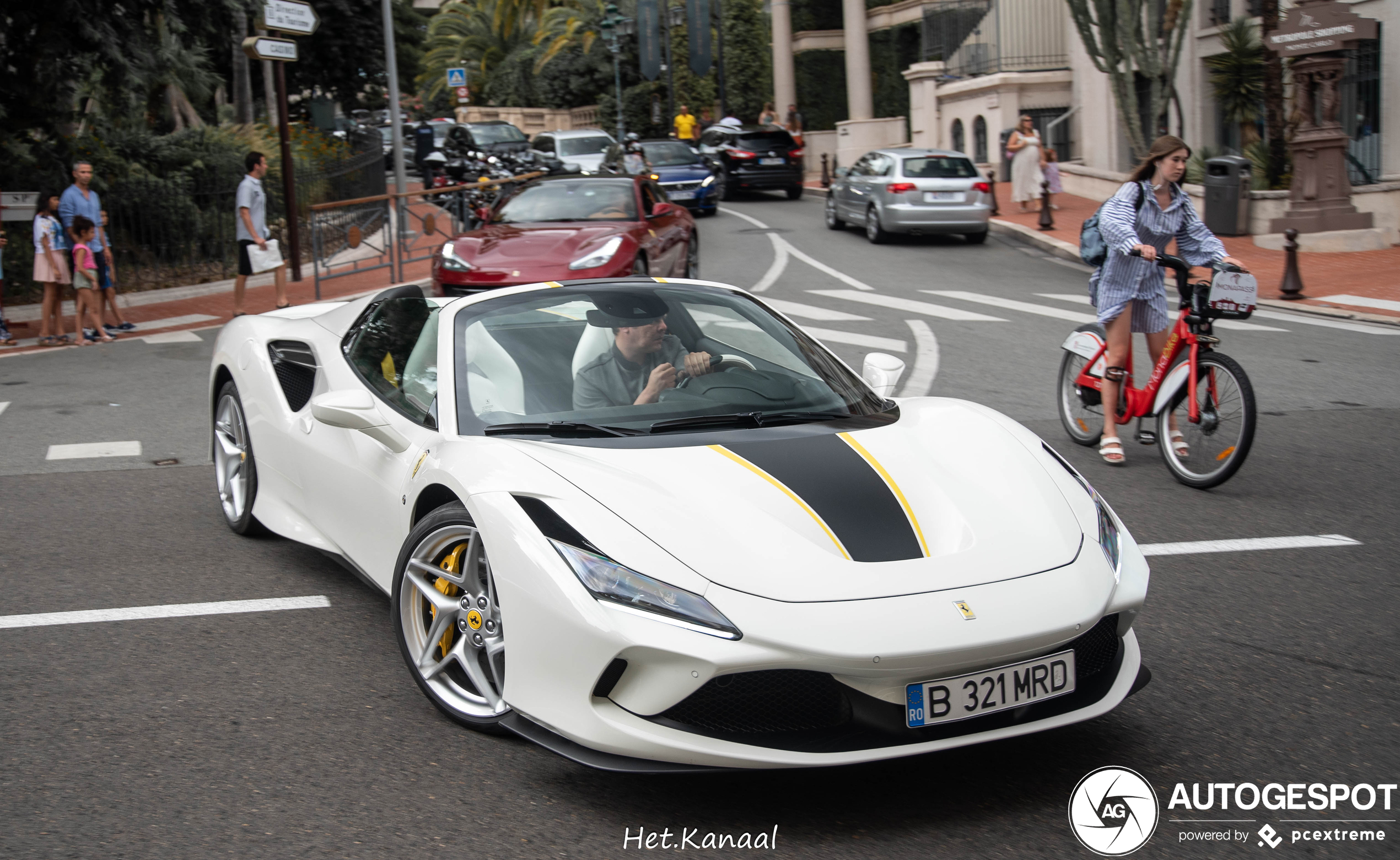 Ferrari F8 Spider