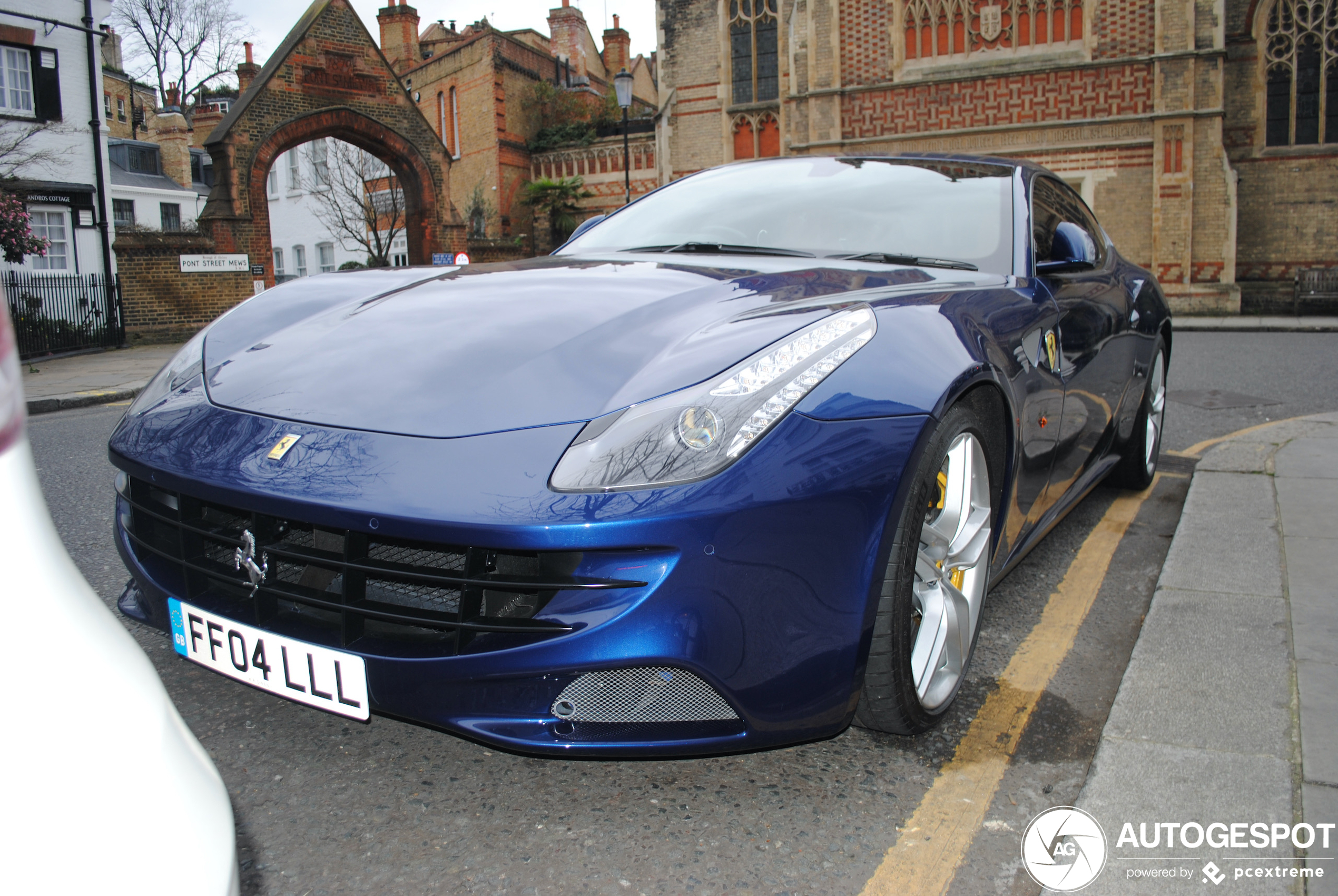 Ferrari FF