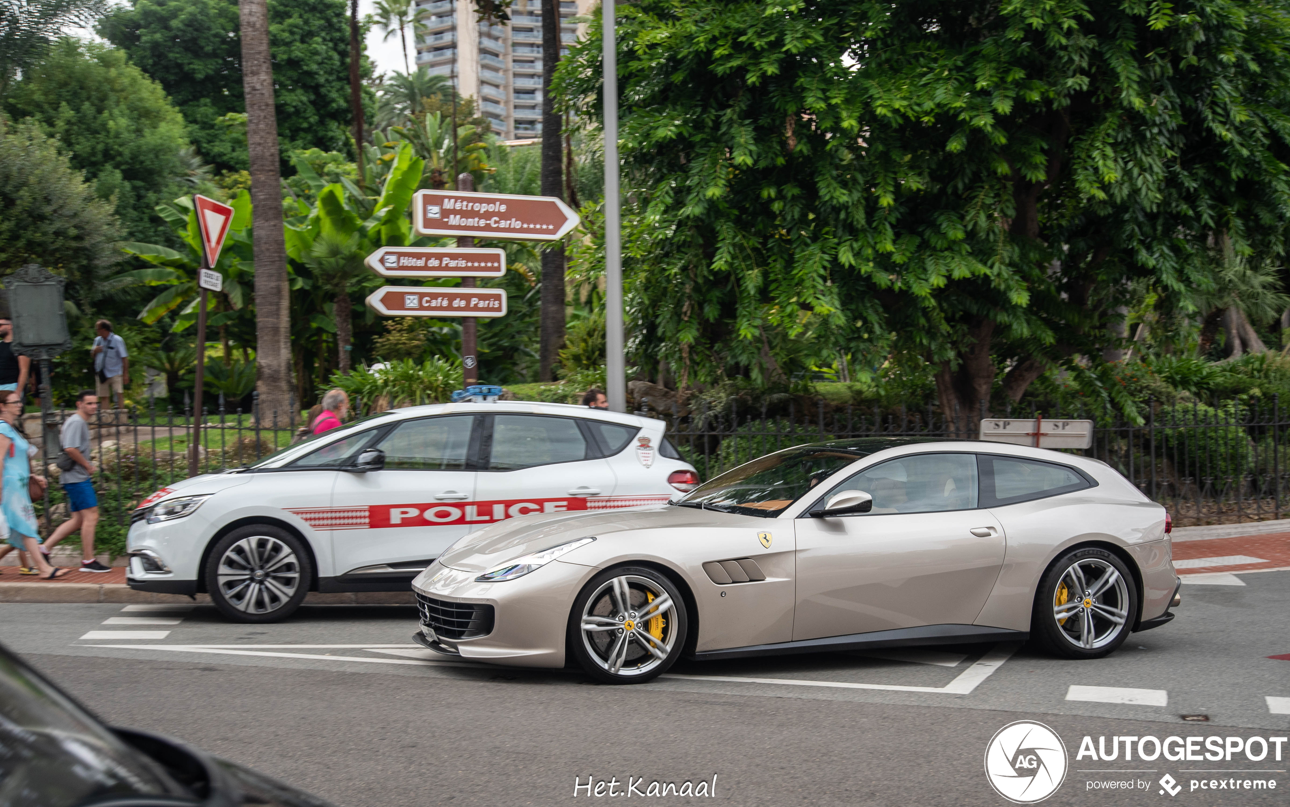 Ferrari GTC4Lusso