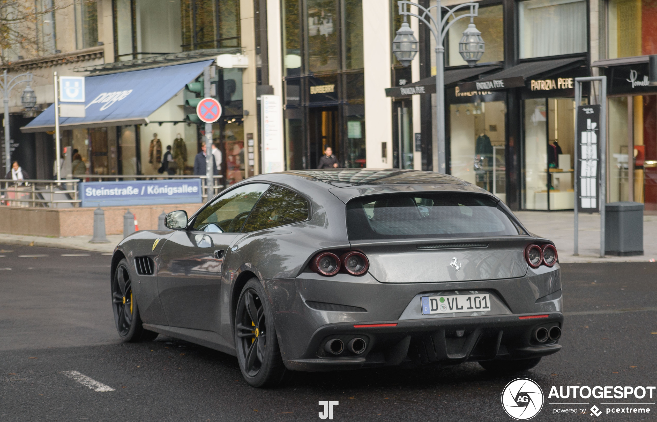 Ferrari GTC4Lusso