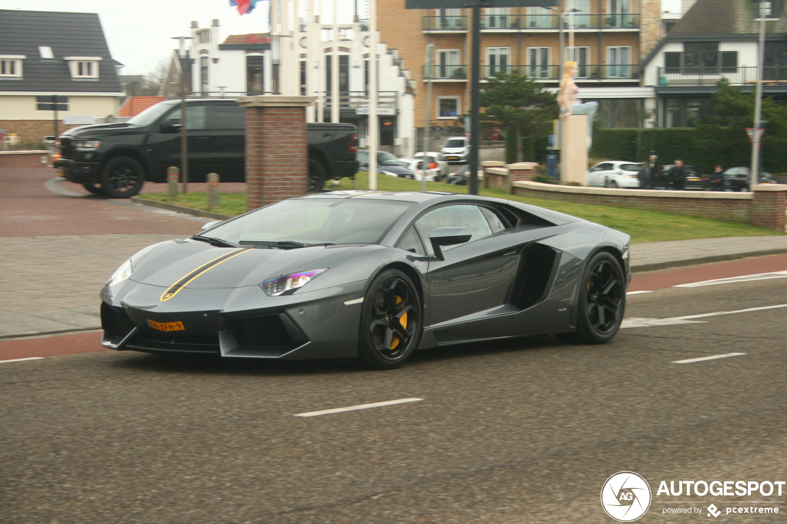 Lamborghini Aventador LP700-4