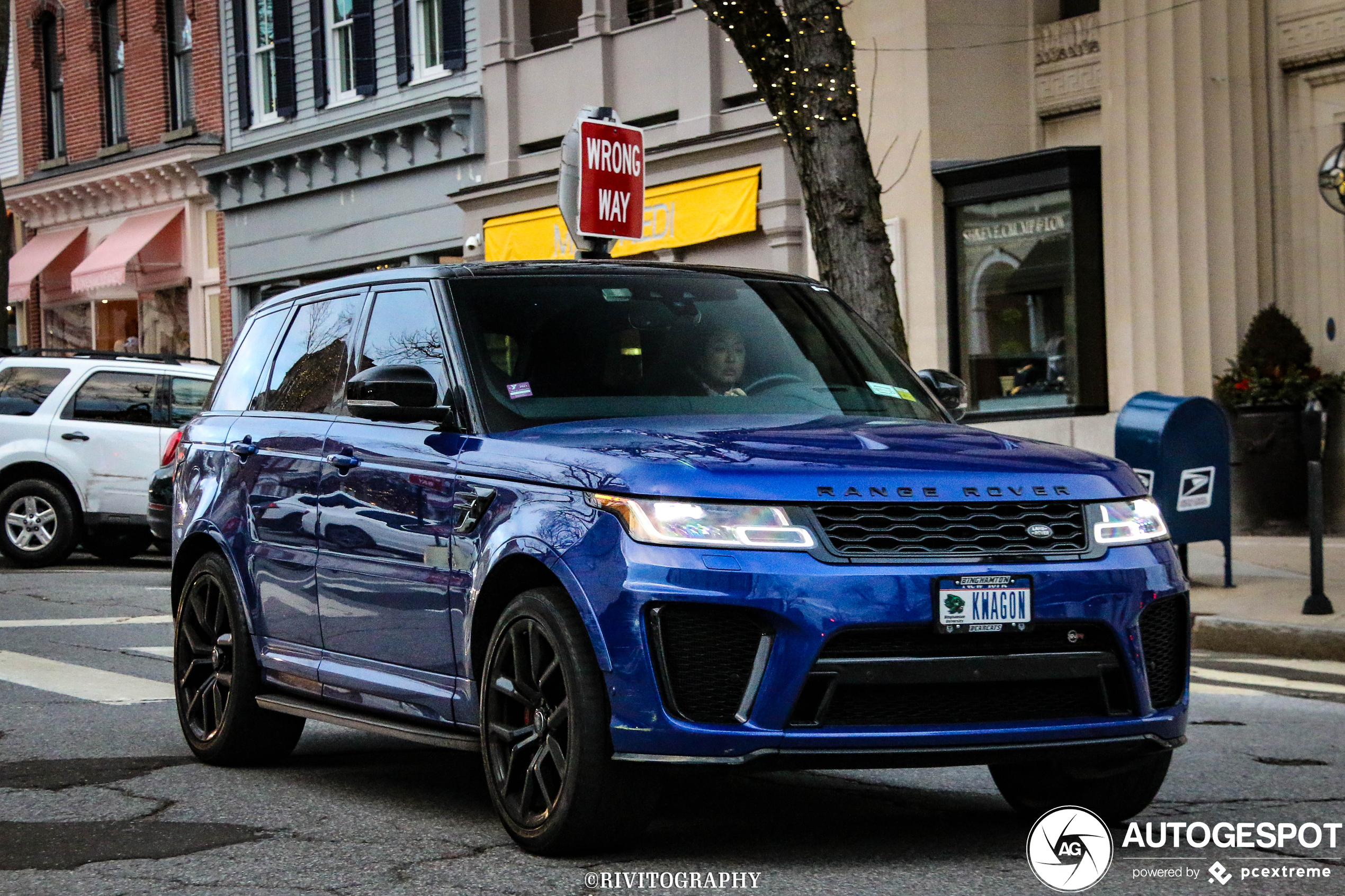 Land Rover Range Rover Sport SVR 2018