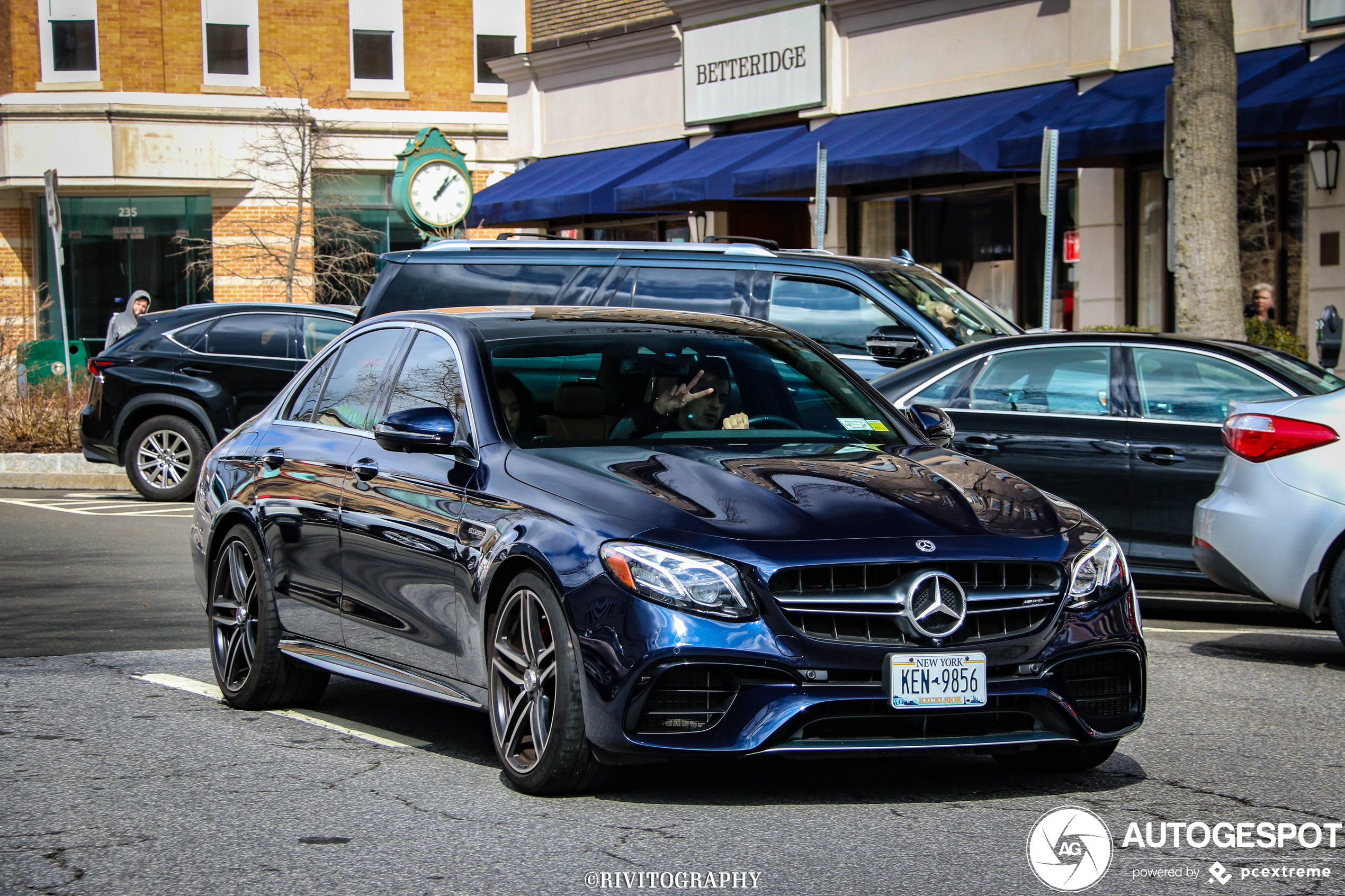 Mercedes-AMG E 63 S W213