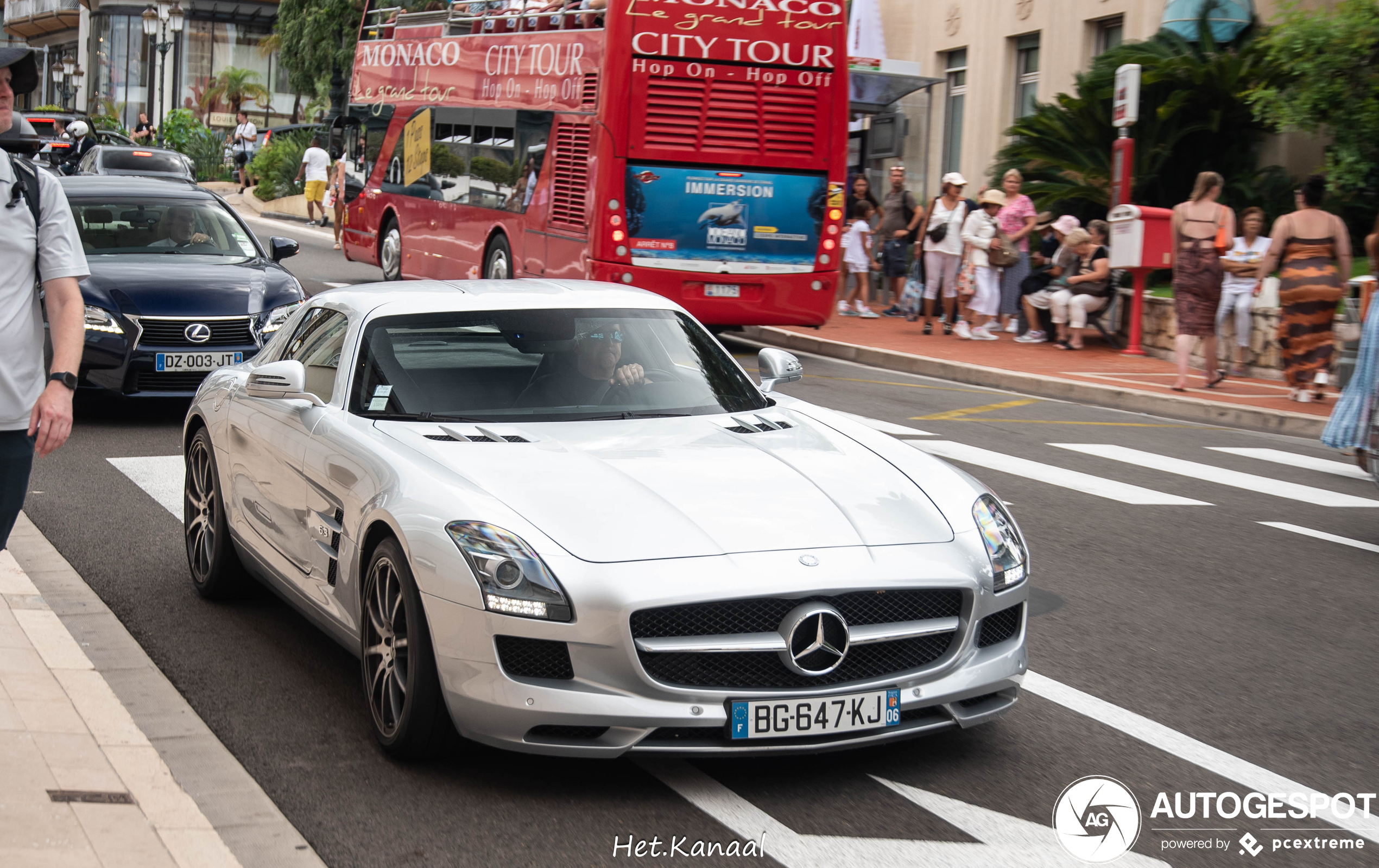 Mercedes-Benz SLS AMG